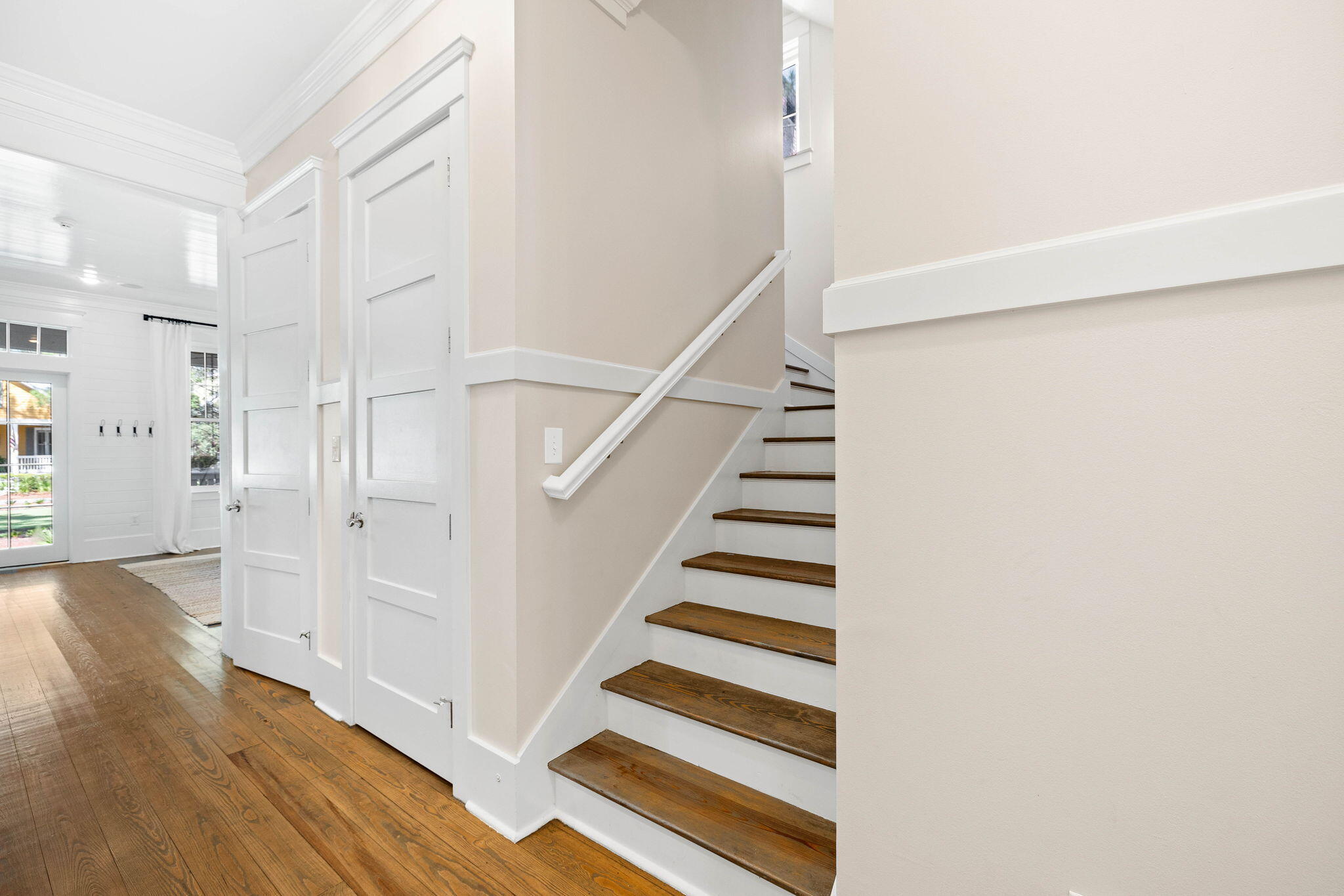 20 Tall Timber Court