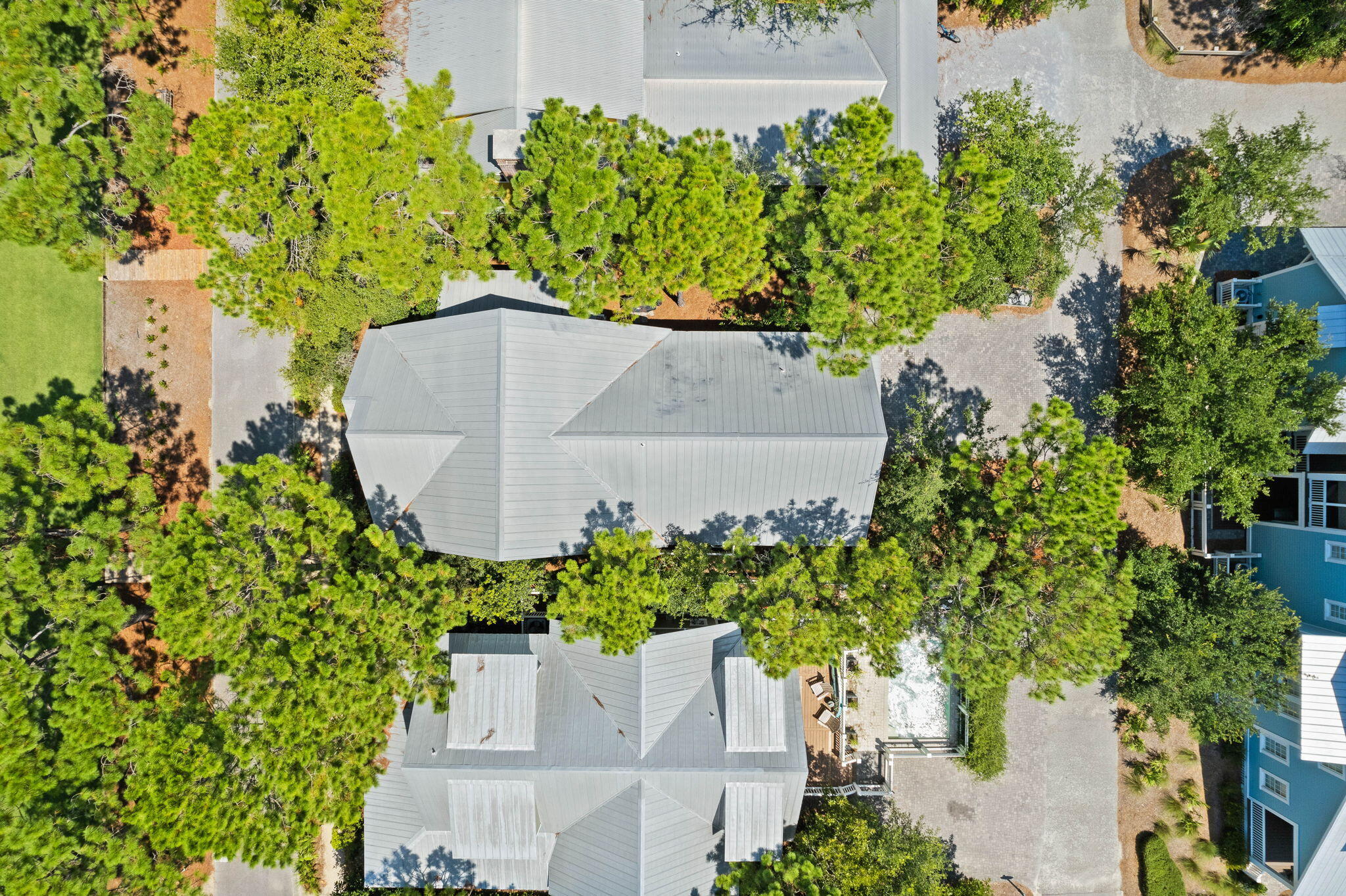 20 Tall Timber Court