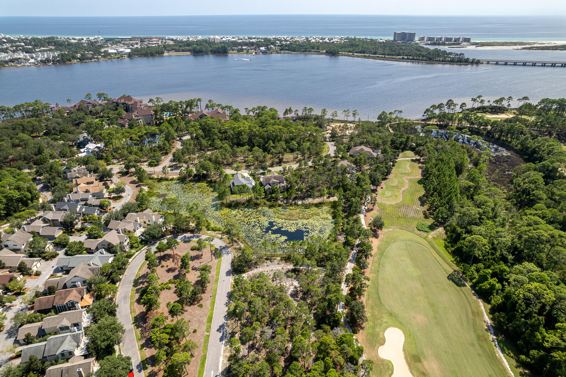 1240 W Lakewalk Circle