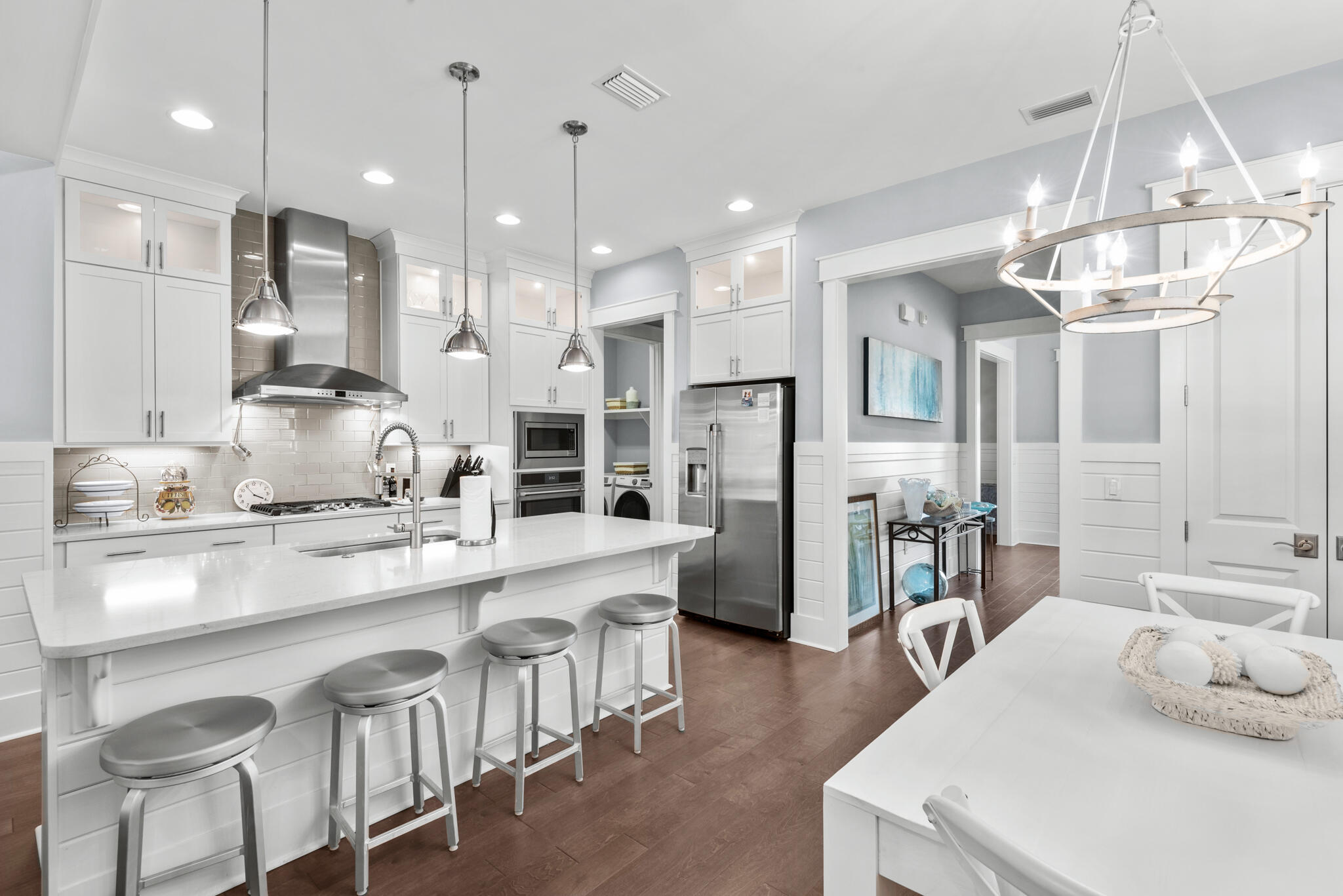 221 Prairie Pass