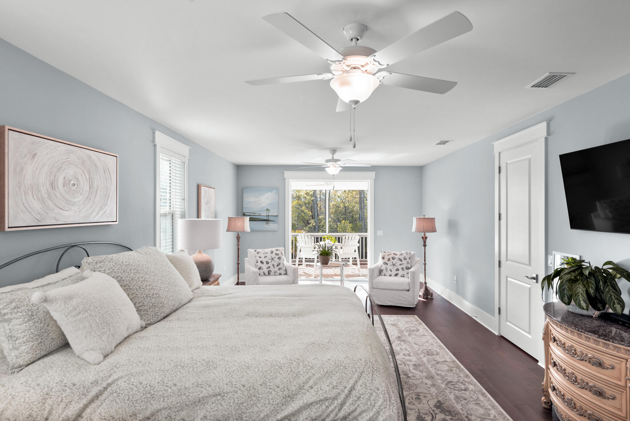 221 Prairie Pass