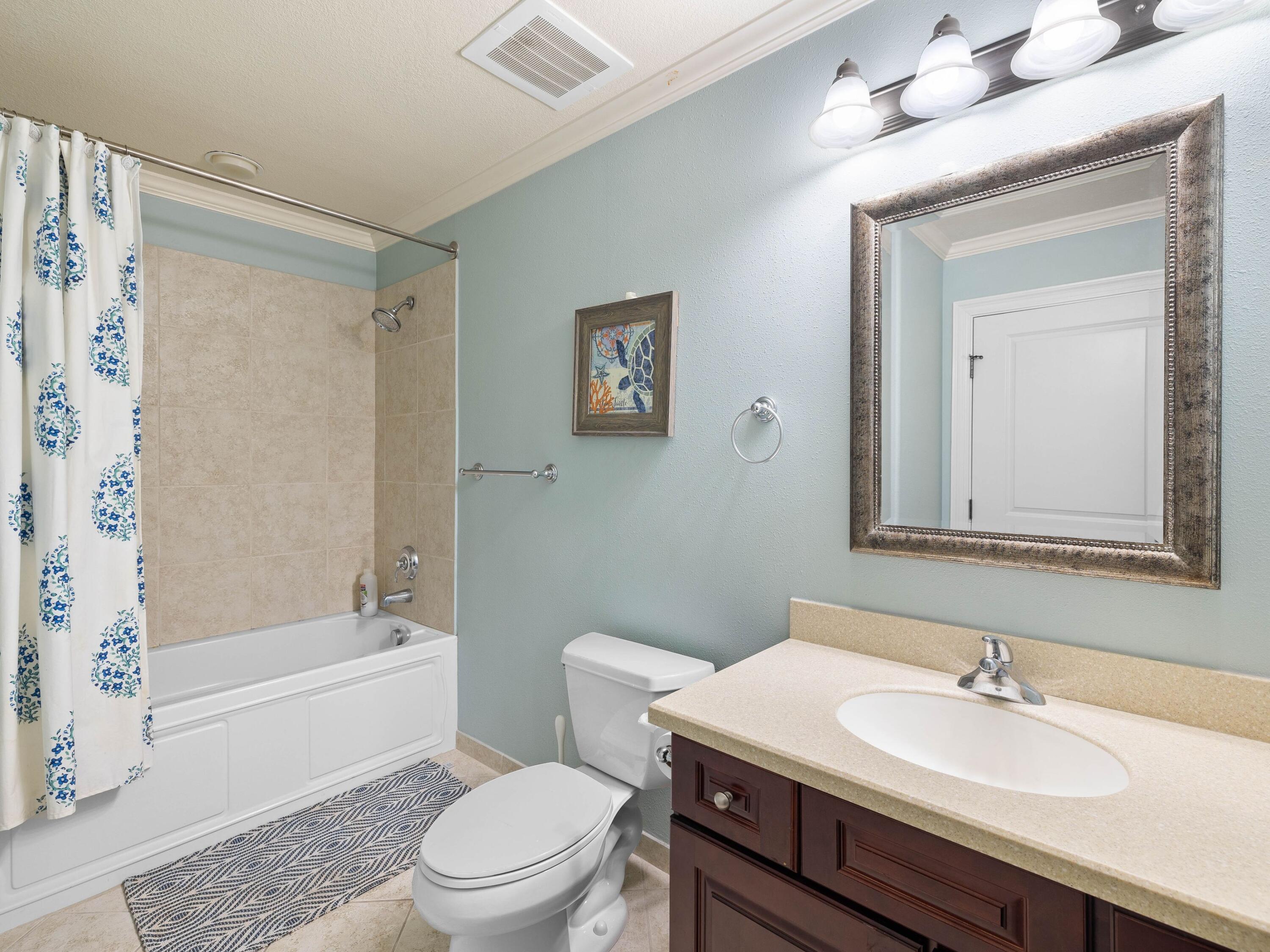 770 Harbor Boulevard, 1C