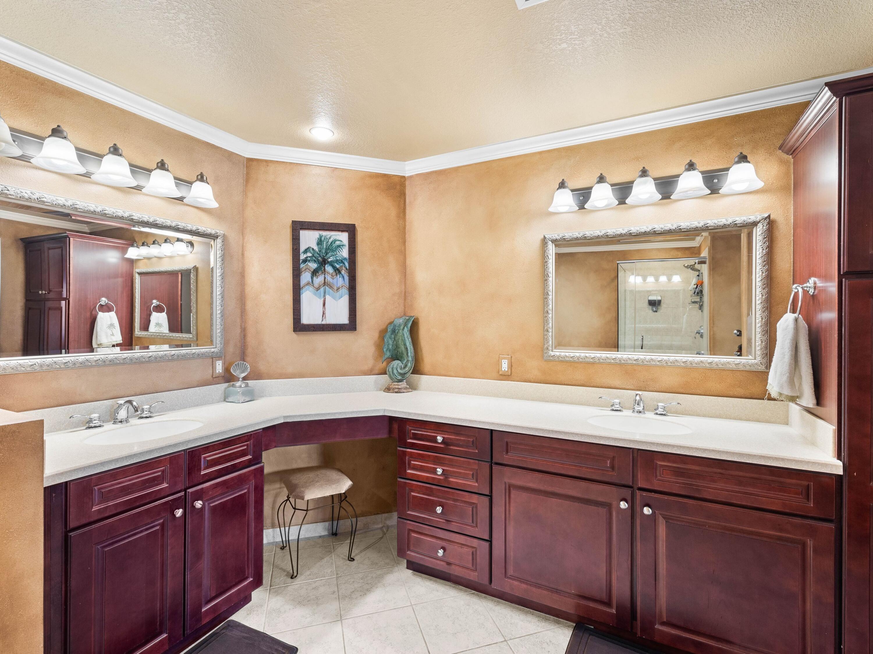 770 Harbor Boulevard, 1C