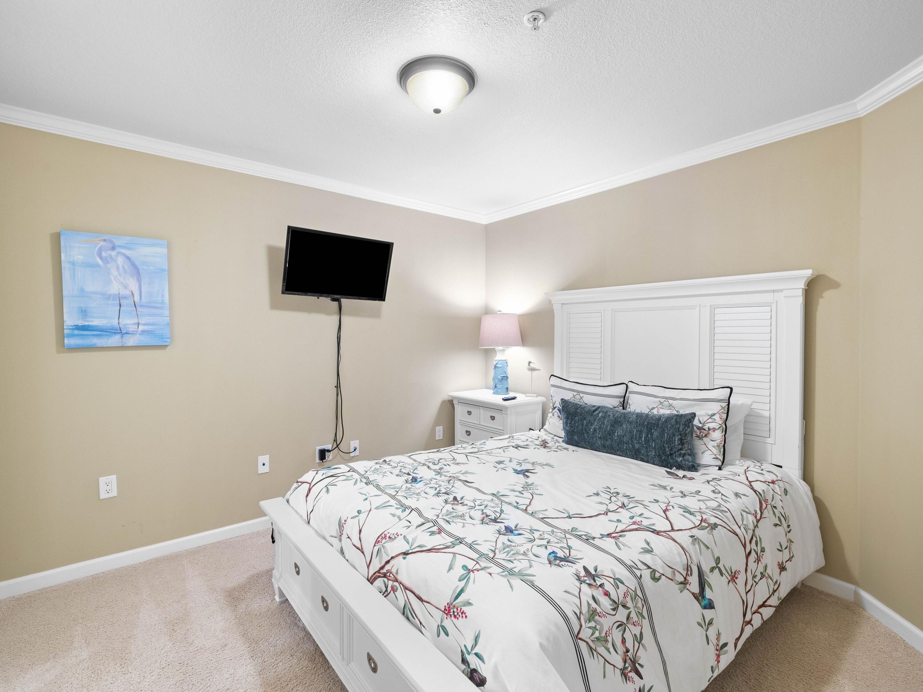 770 Harbor Boulevard, 1C