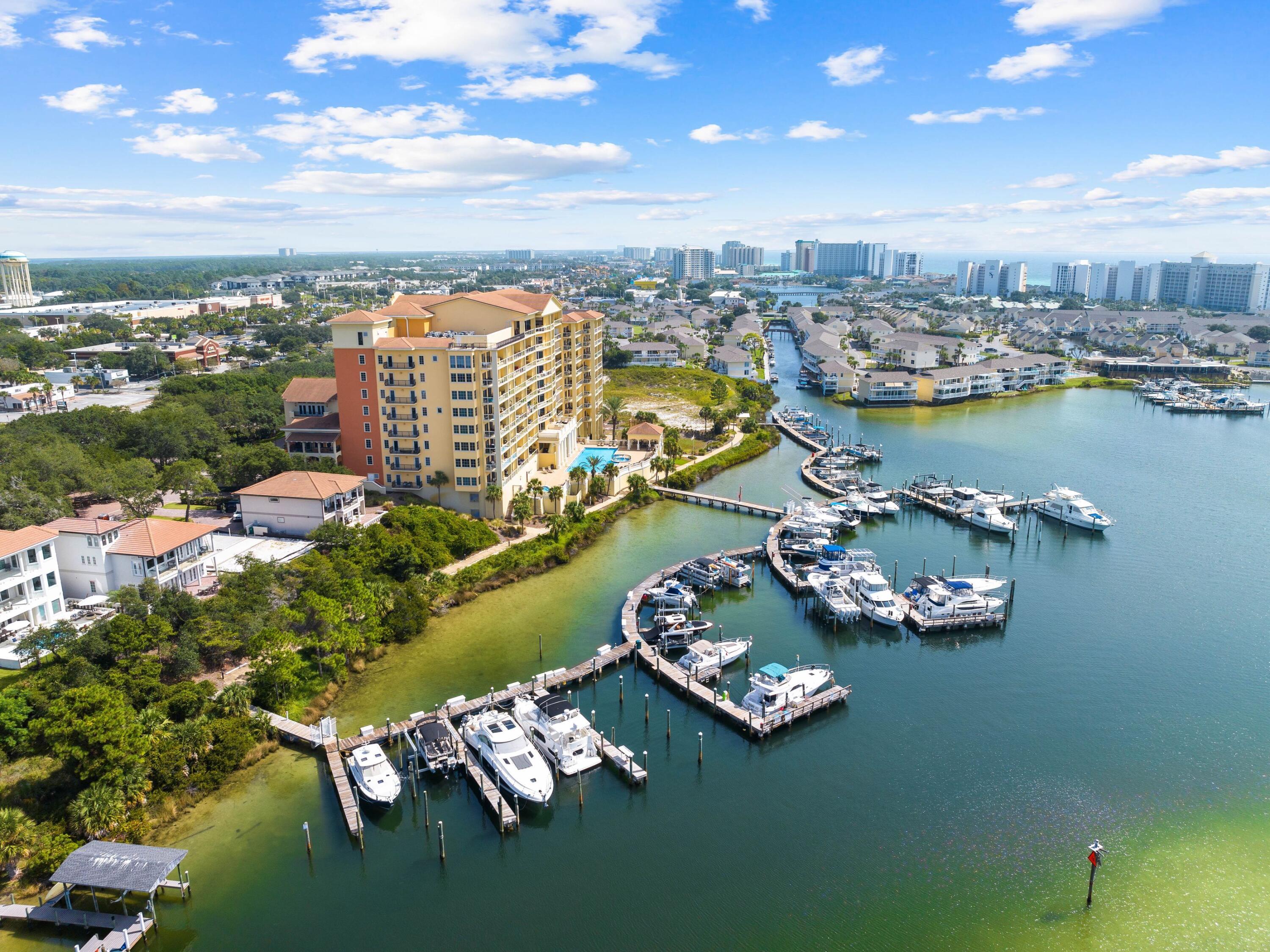 770 Harbor Boulevard, 1C