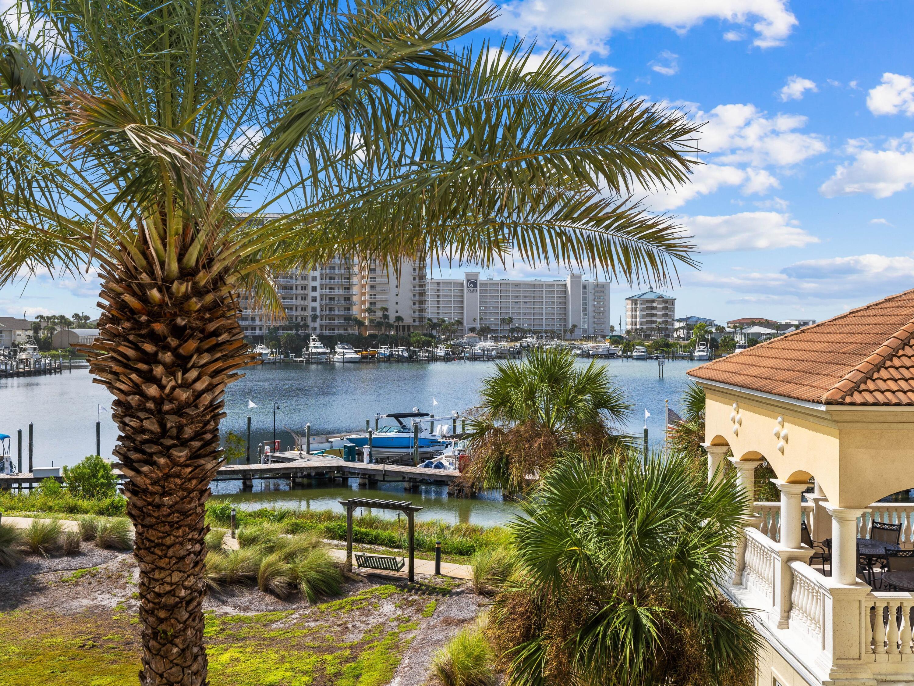 770 Harbor Boulevard, 1C