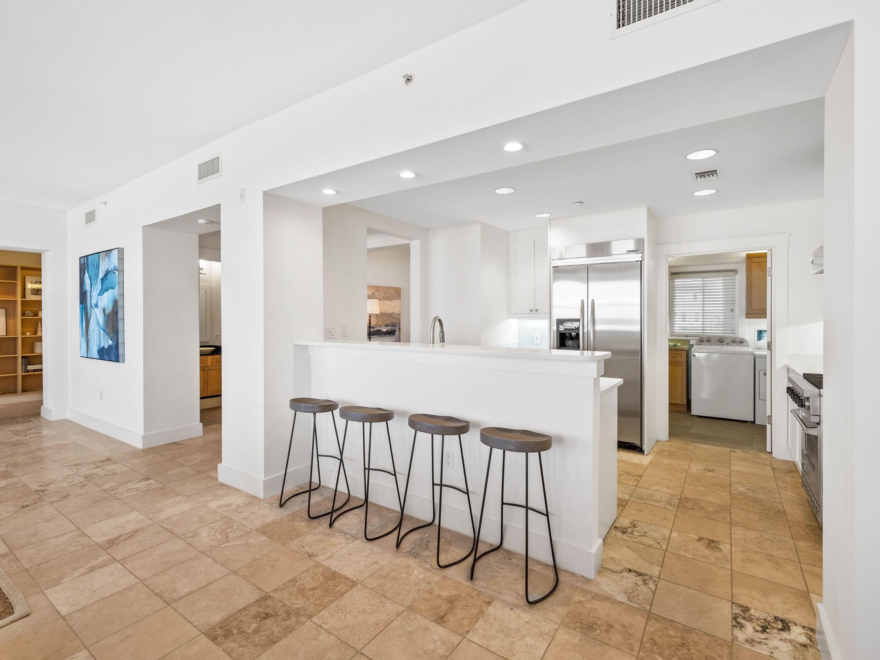 429 S Bridge Lane, 320A