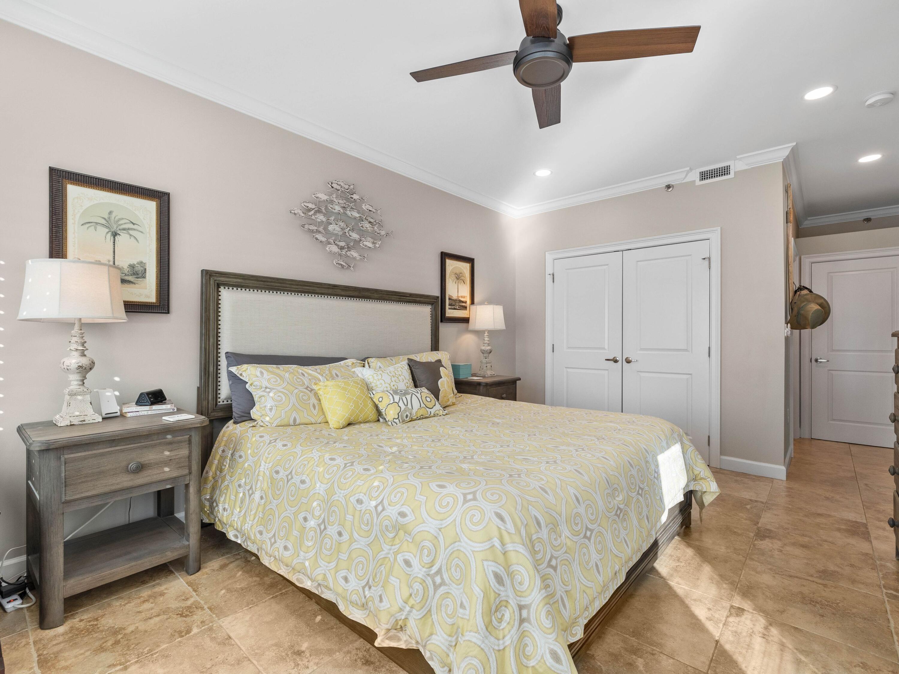 515 Tops'l Beach Boulevard, 511