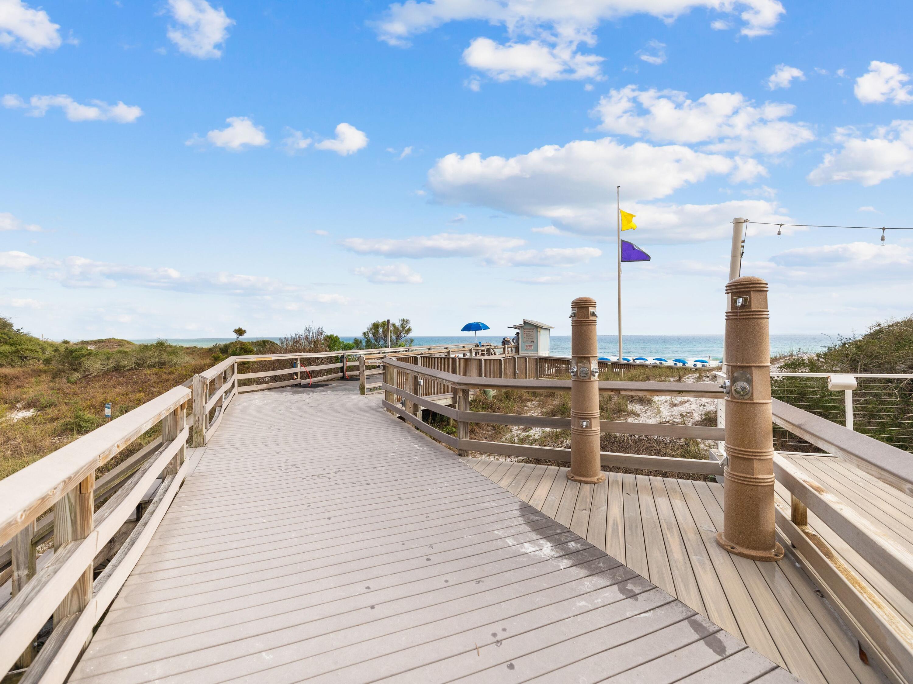 515 Tops'l Beach Boulevard, 511