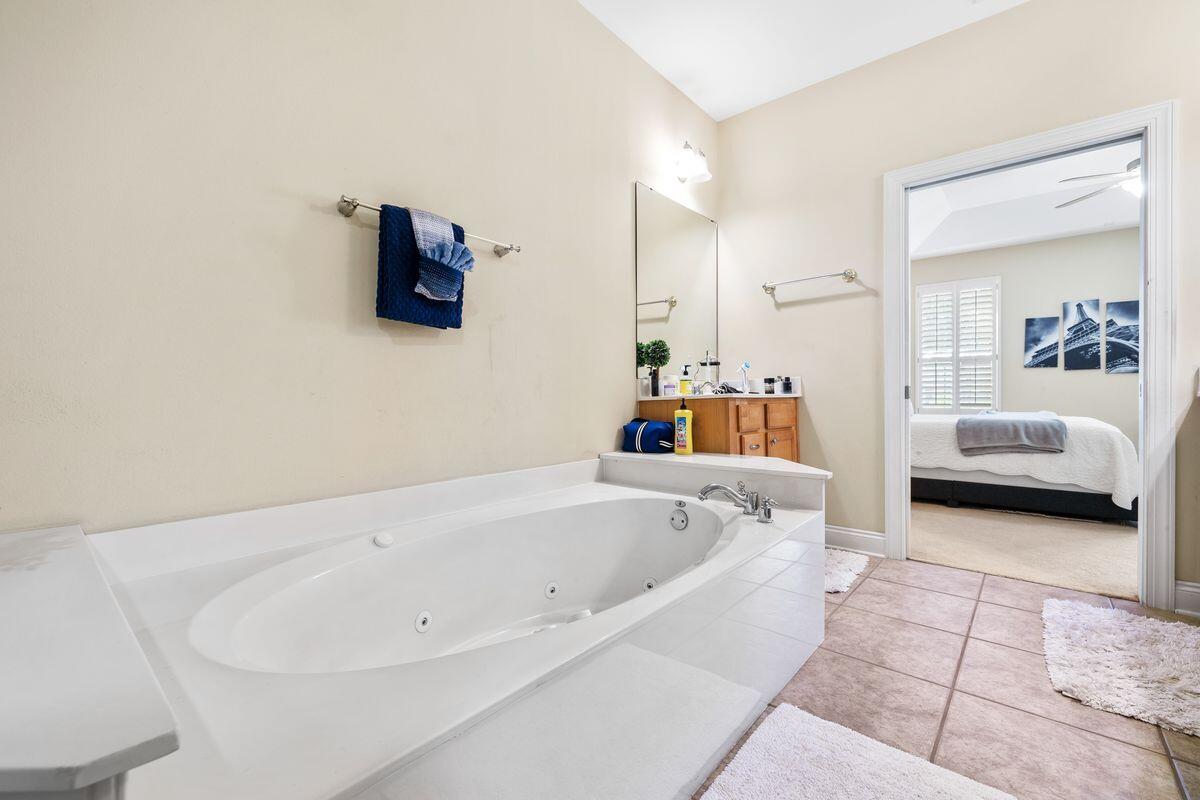 245 Diamond Cove