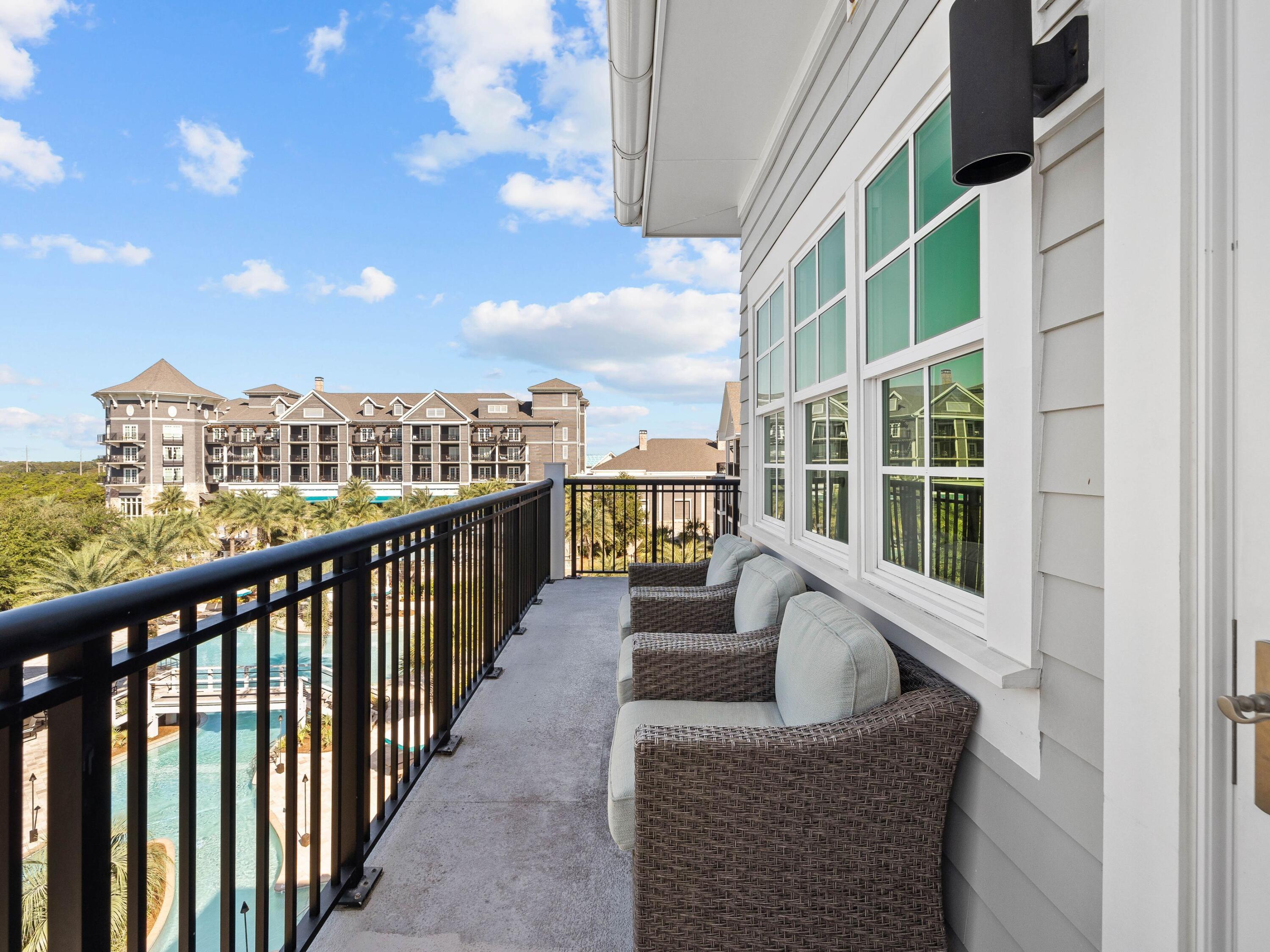 100 Matthew Boulevard, 414