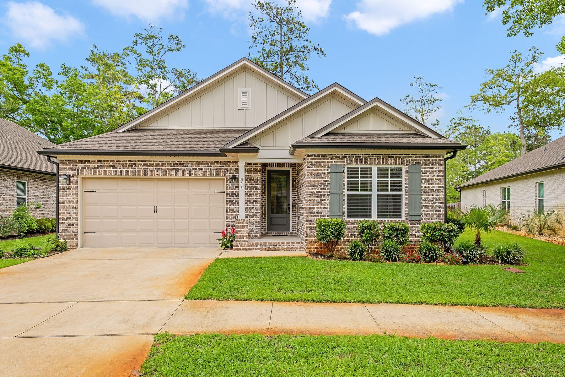 86 Oaktree Boulevard
