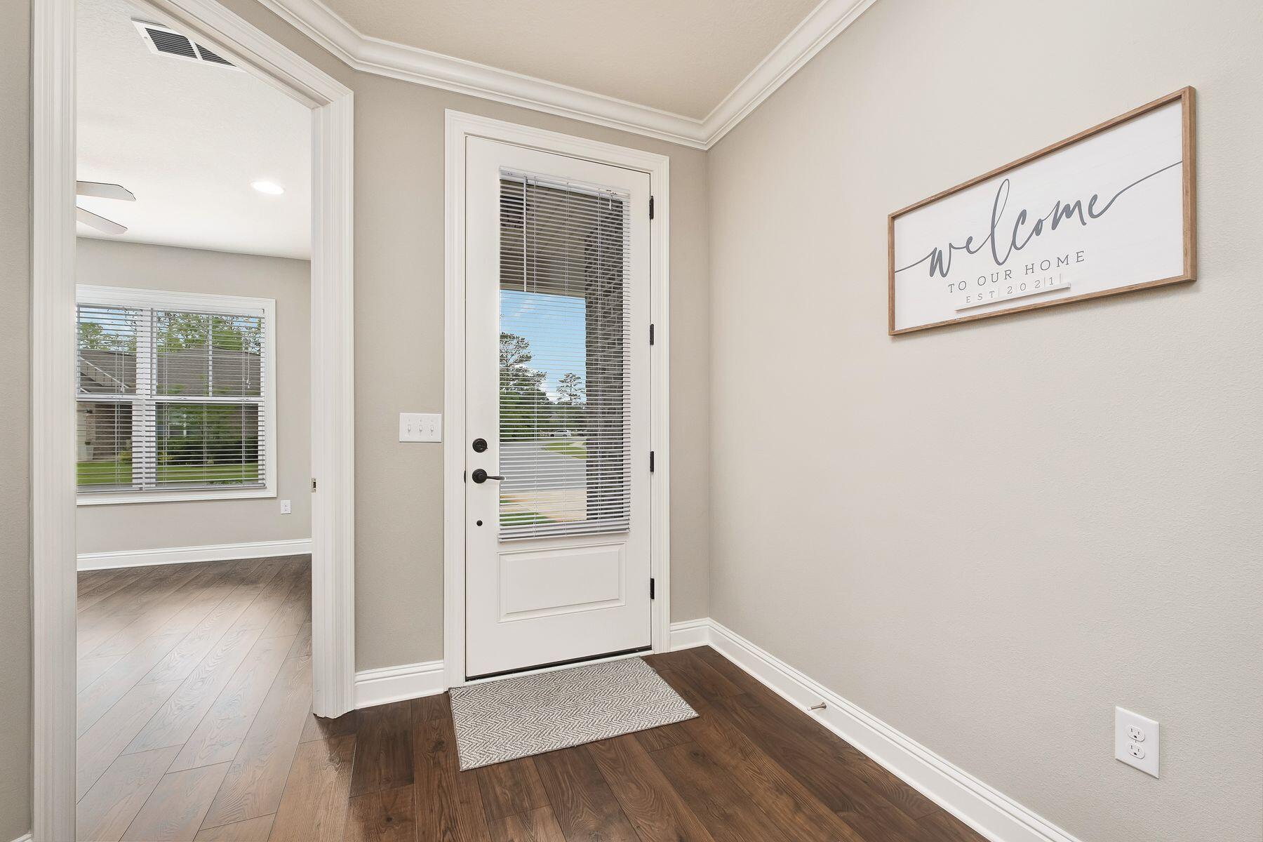 86 Oaktree Boulevard