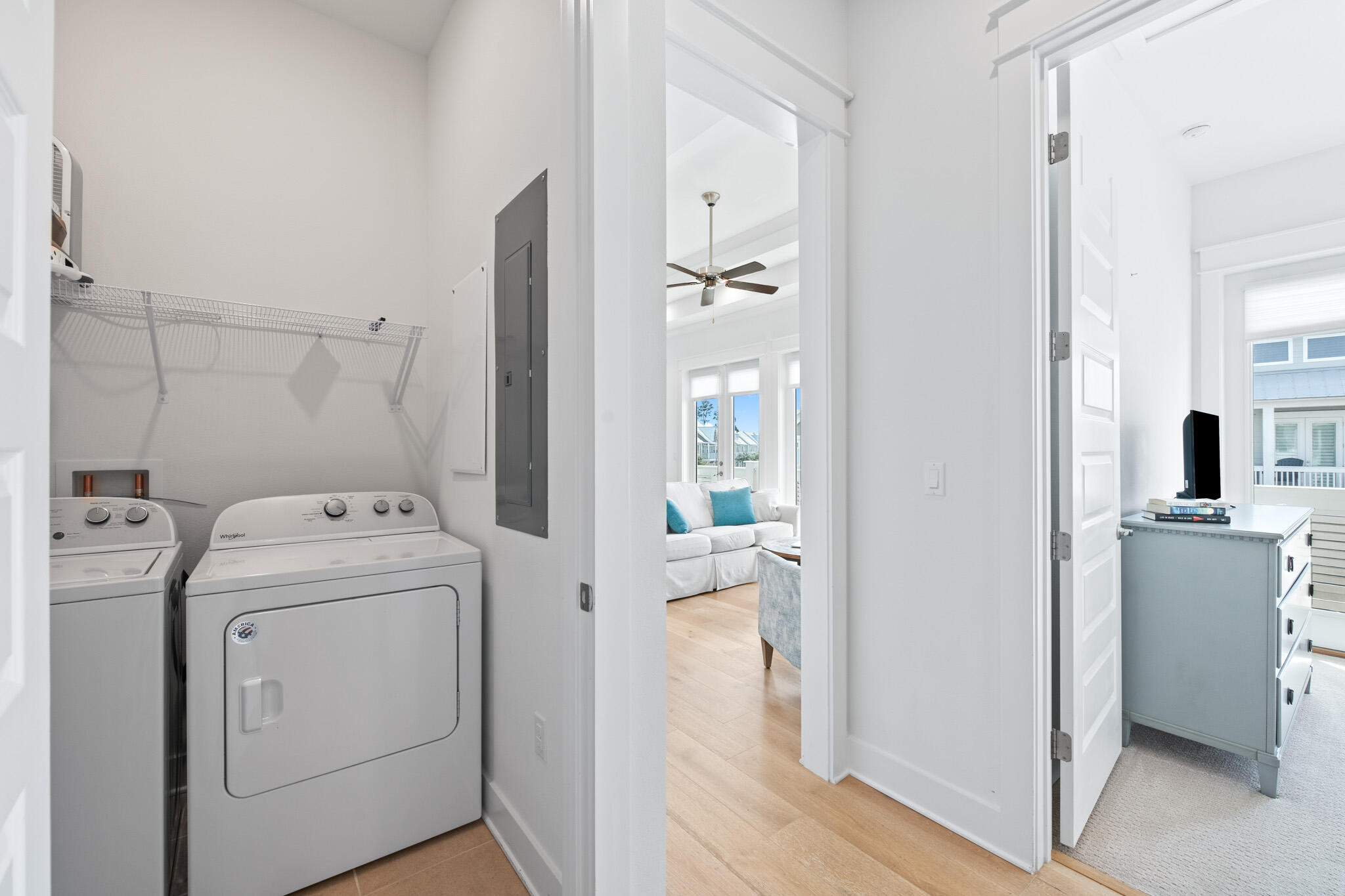 138 E Pine Lands, C