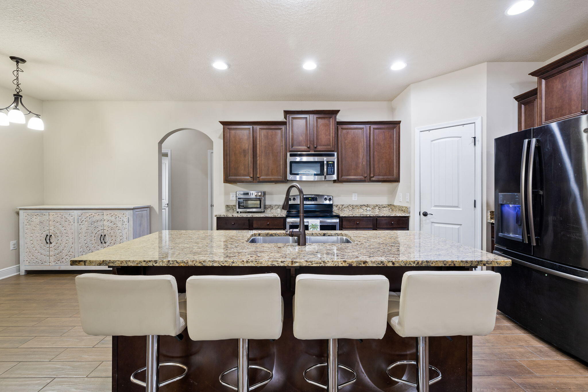 492 Cocobolo Drive