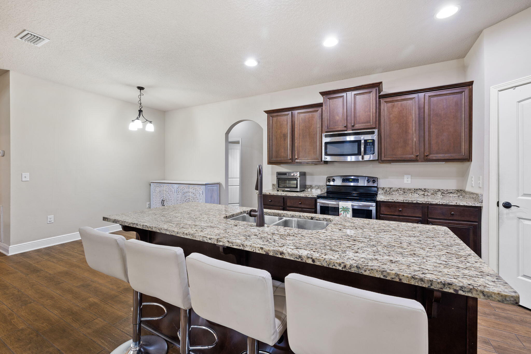 492 Cocobolo Drive