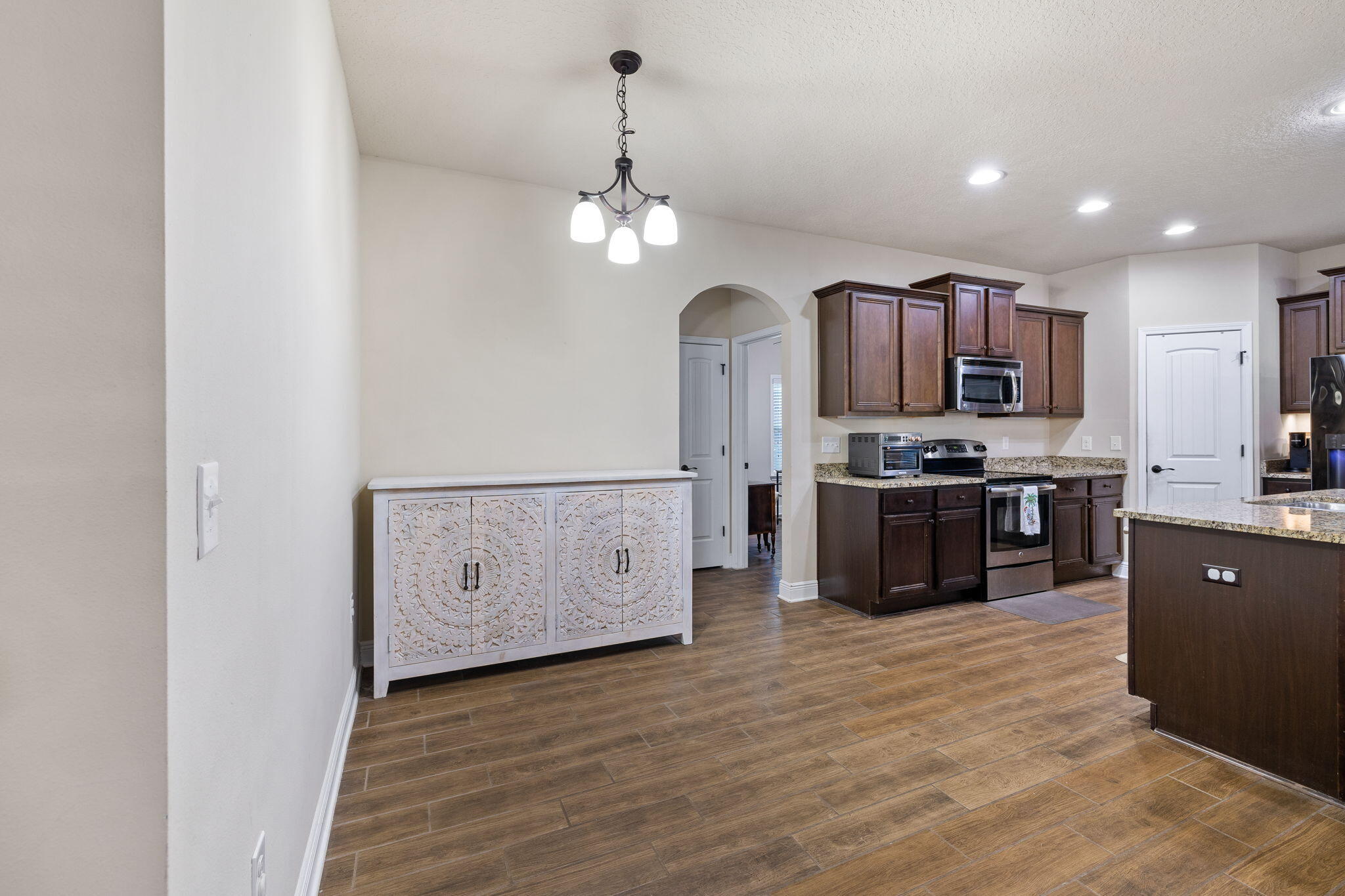 492 Cocobolo Drive