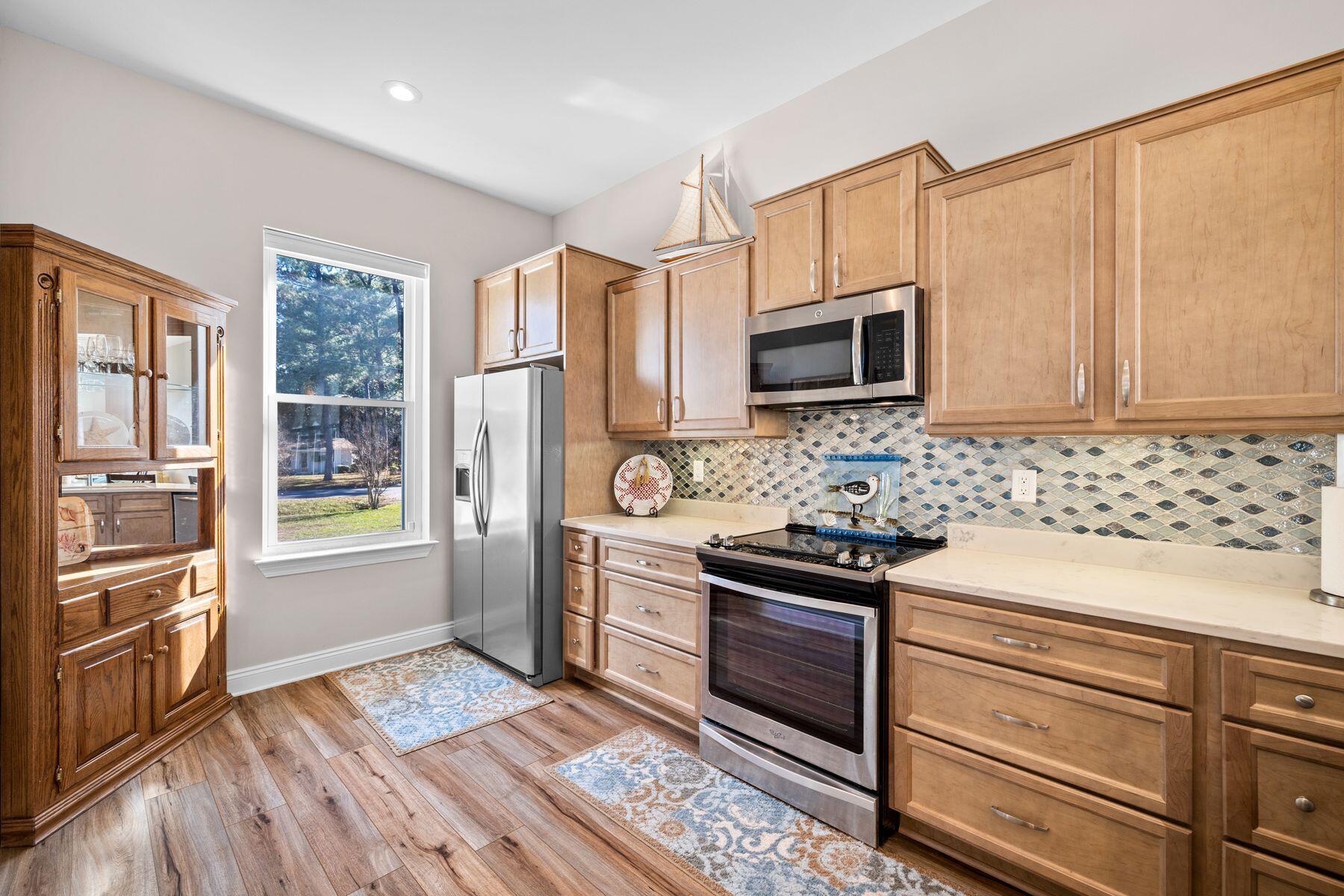 2452 Bay Grove Road