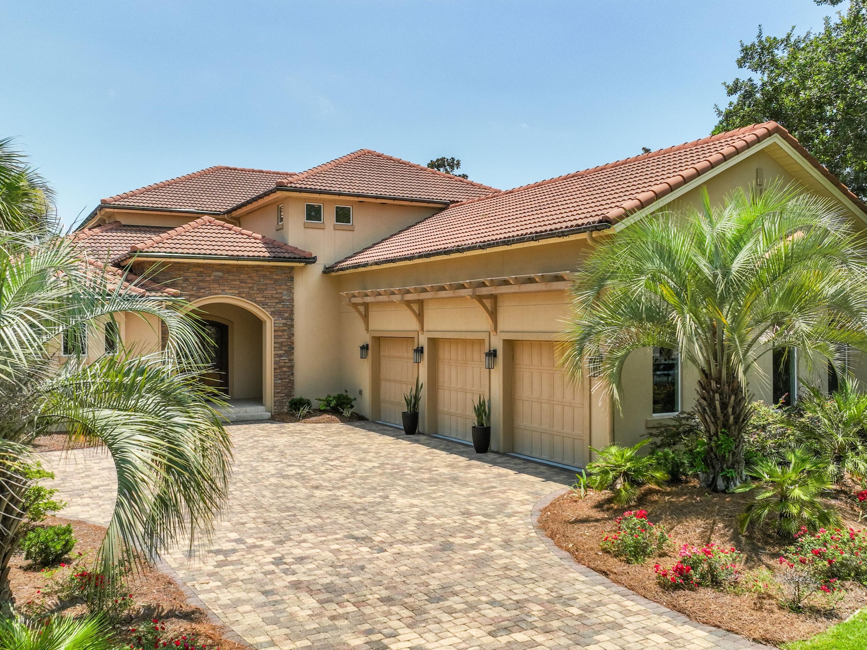 2916 Pine Valley Drive