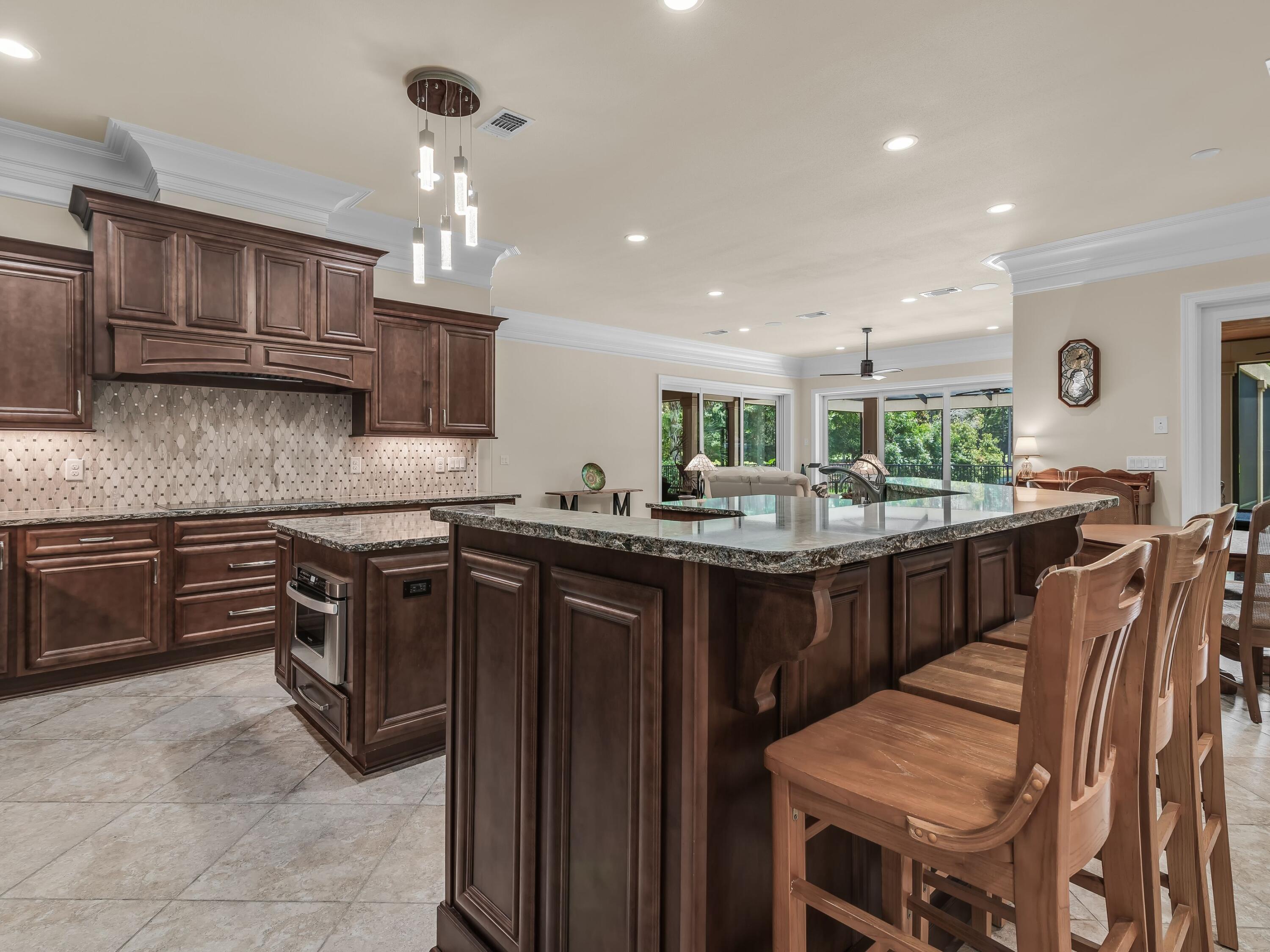 2916 Pine Valley Drive