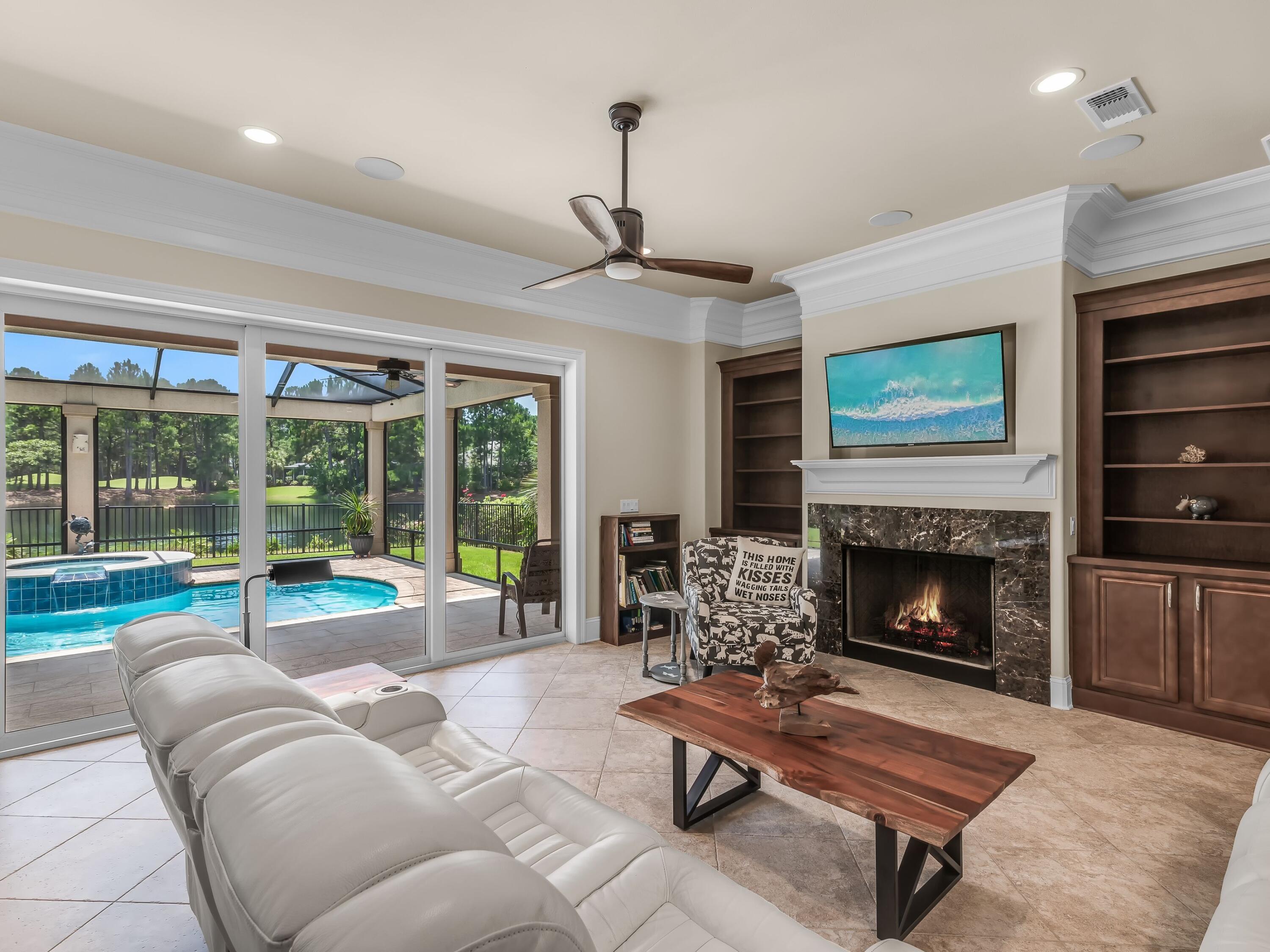 2916 Pine Valley Drive