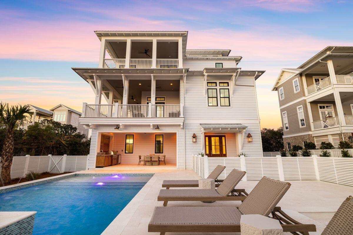 310 Pompano Street