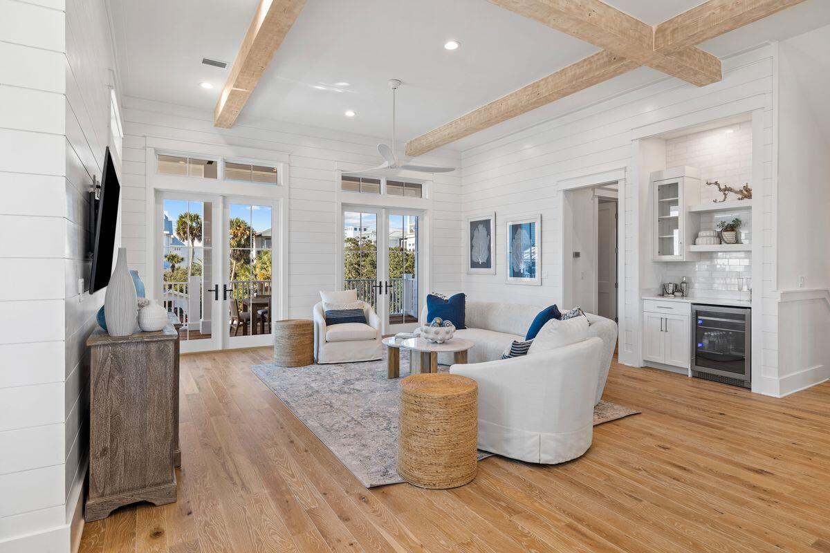 310 Pompano Street