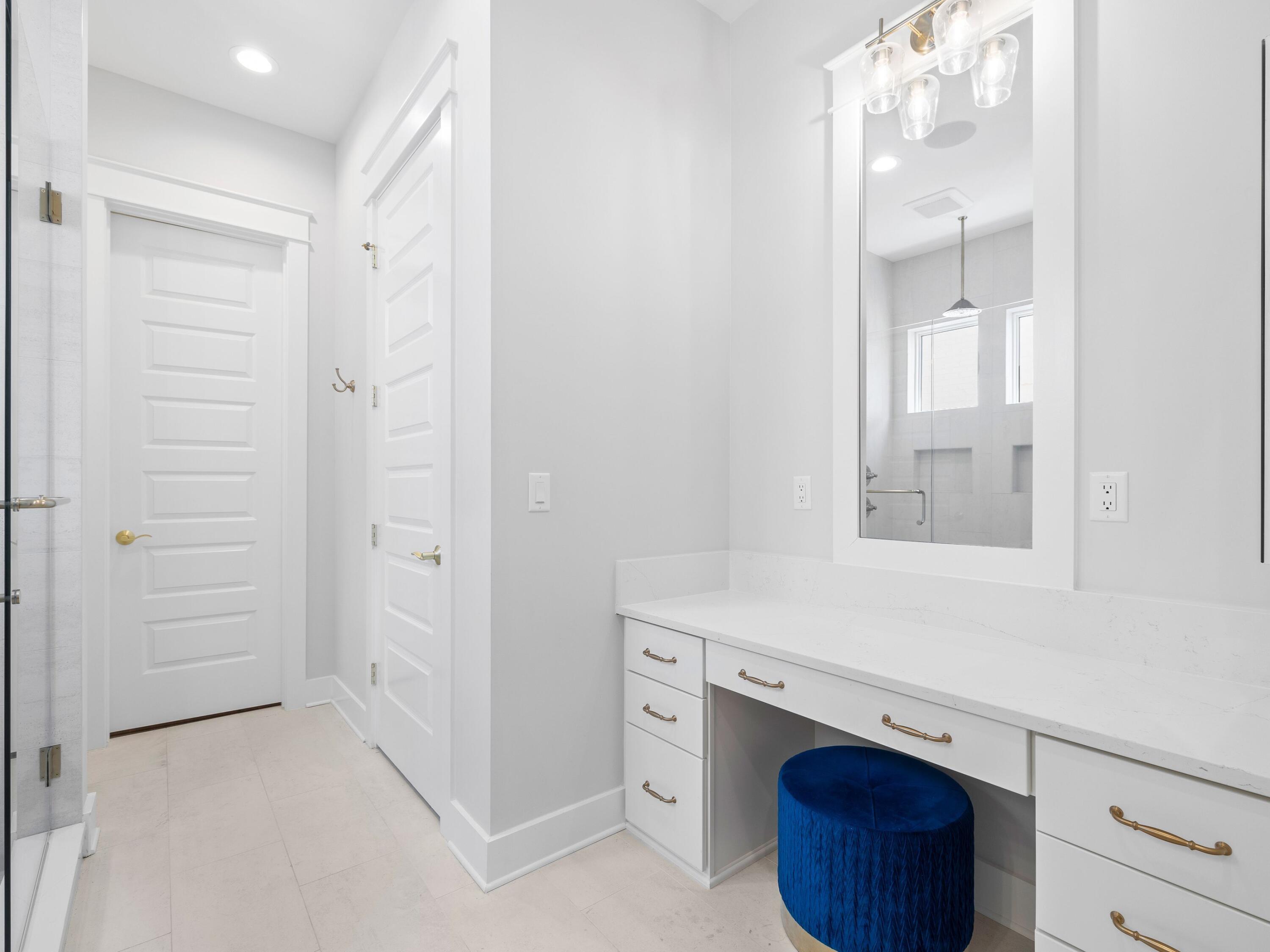 425 Ridgewalk Circle