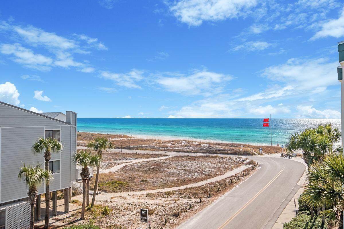 15 Chivas Lane, # 301A