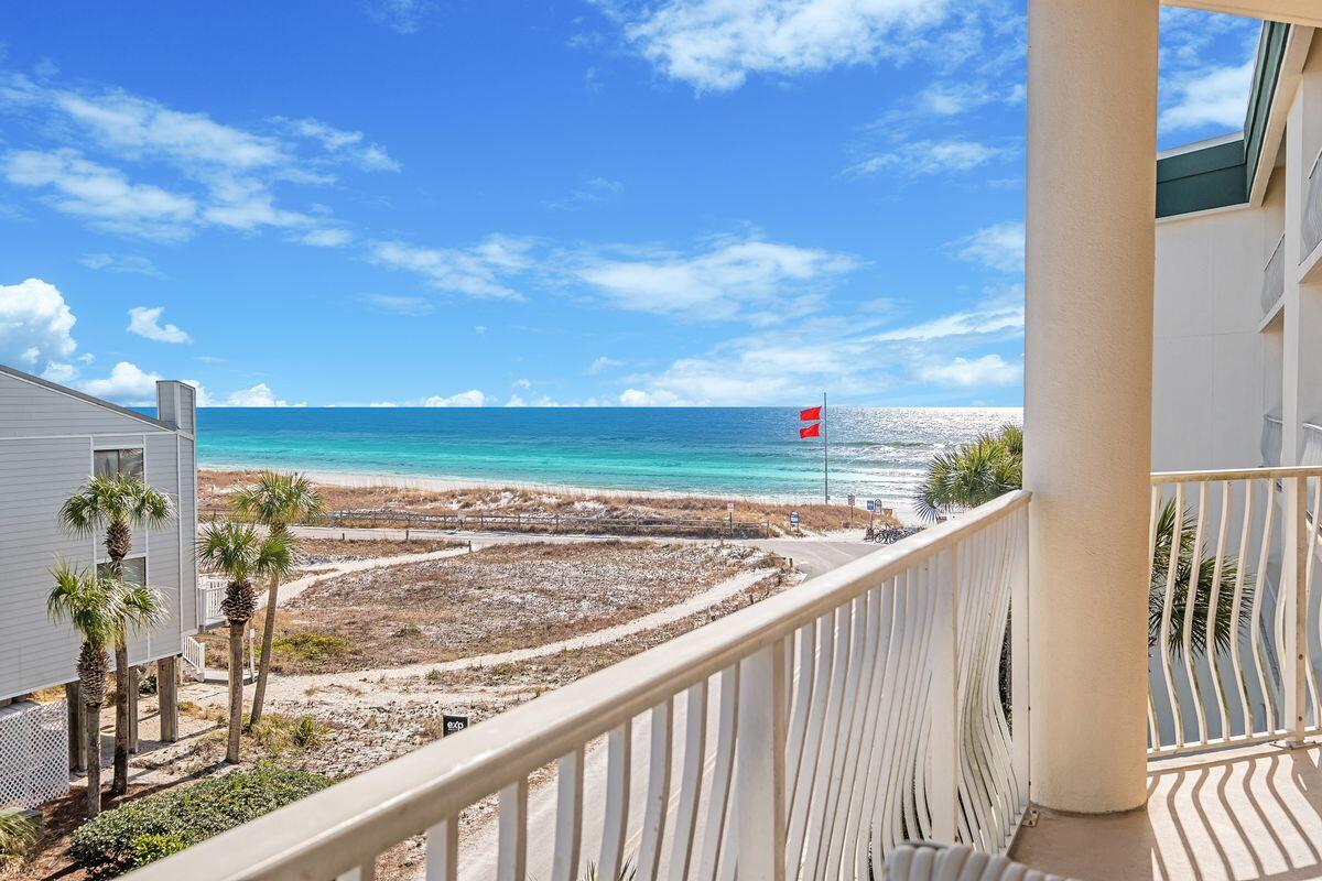 15 Chivas Lane, # 301A