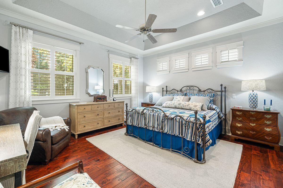 2122 Olde Towne Avenue