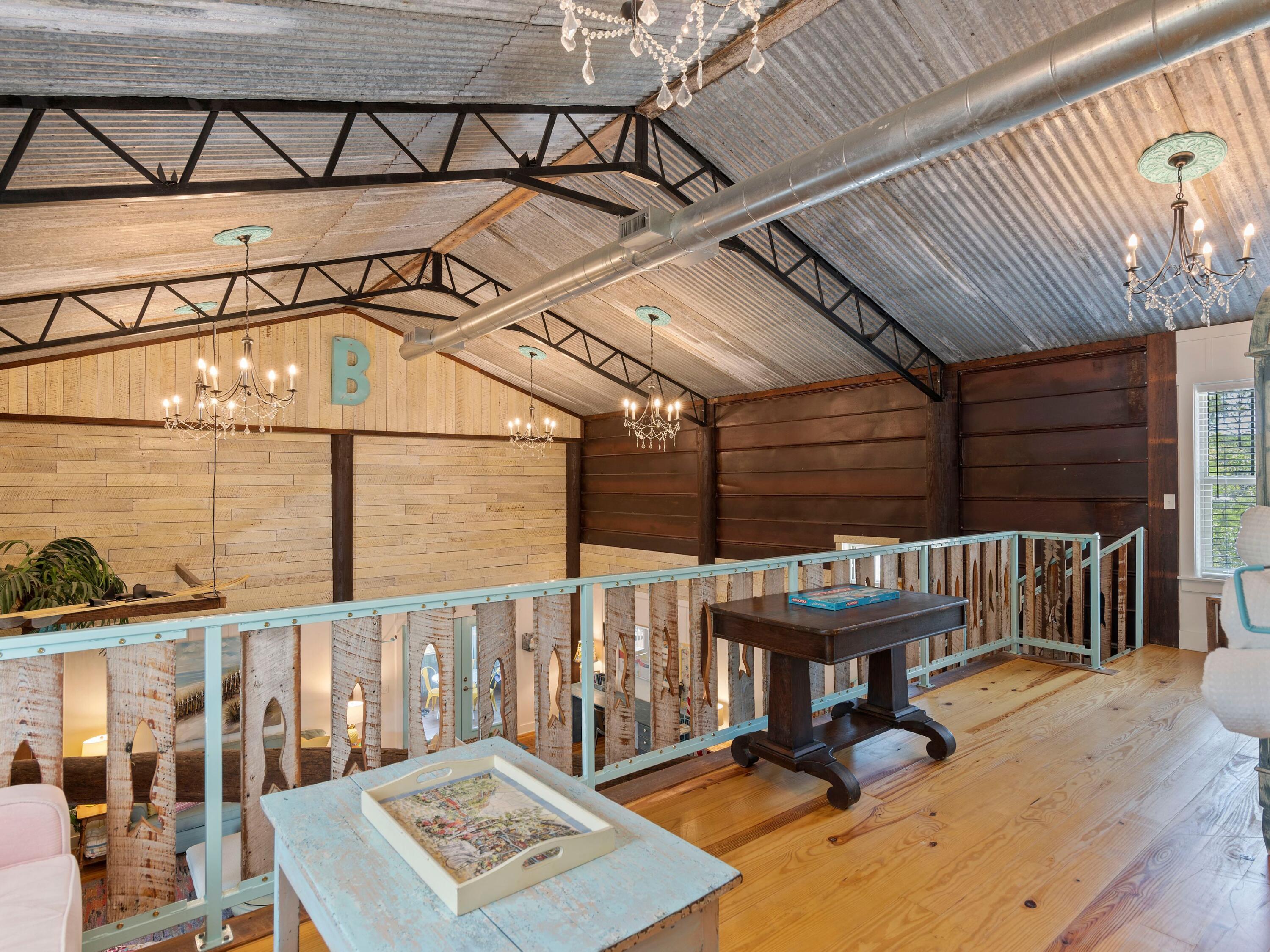 81 W Nursery Road
