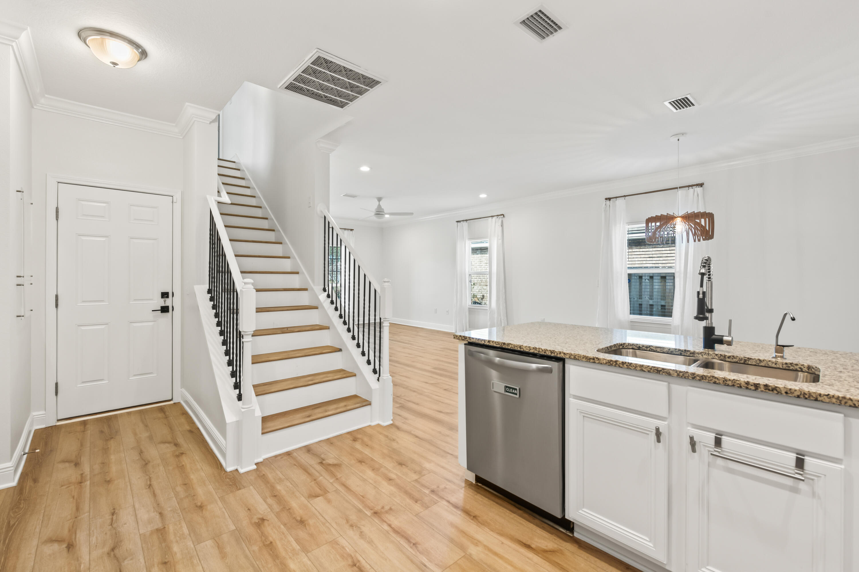 369 Wayne Trail