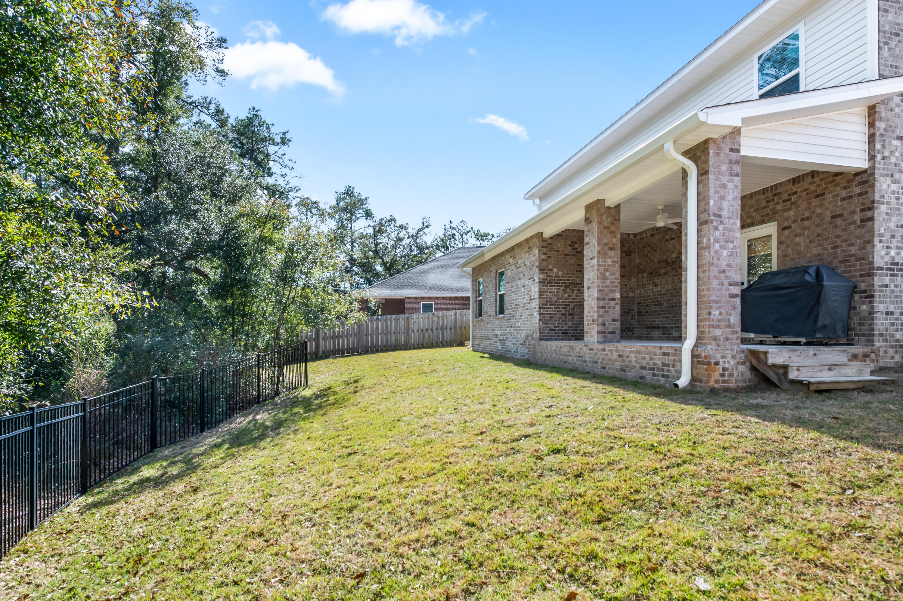 369 Wayne Trail