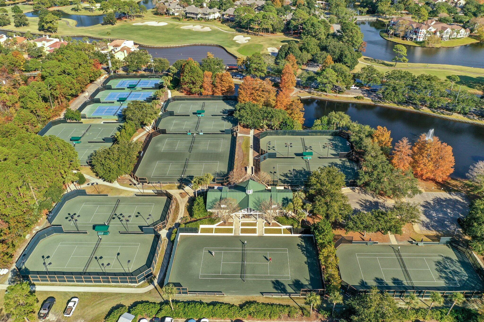 9100 Baytowne Wharf Boulevard, 470/472