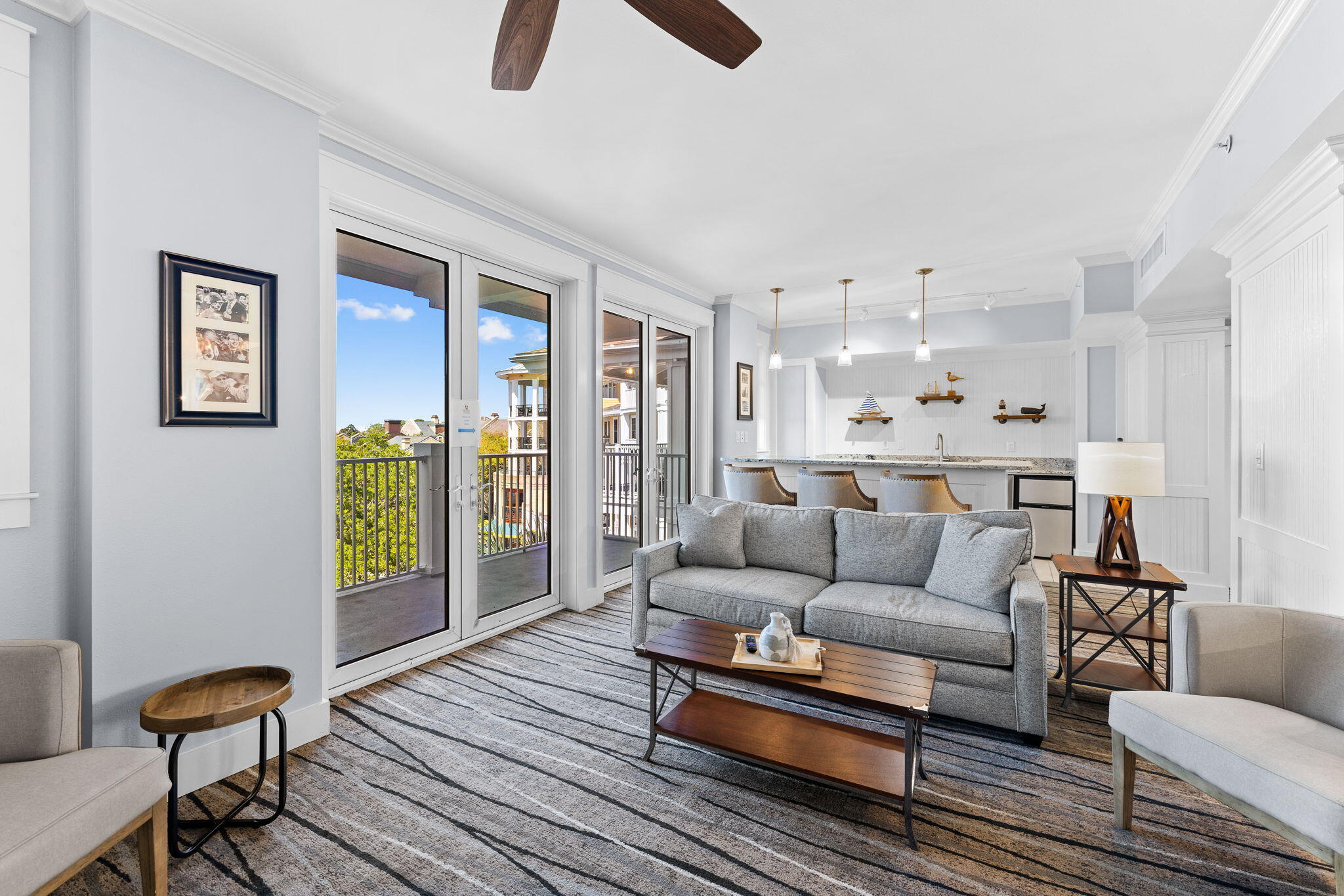9100 Baytowne Wharf Boulevard, 470/472