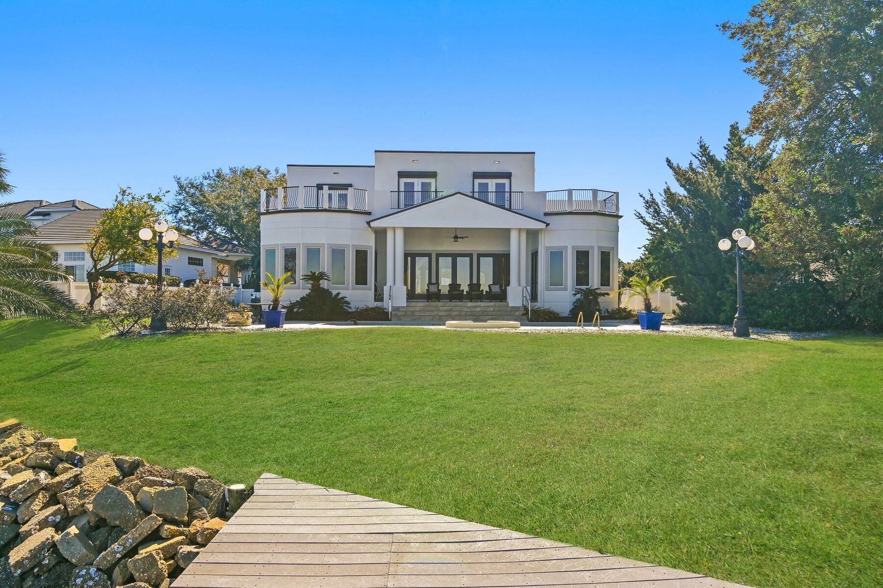 1048 Emerald Bay Drive