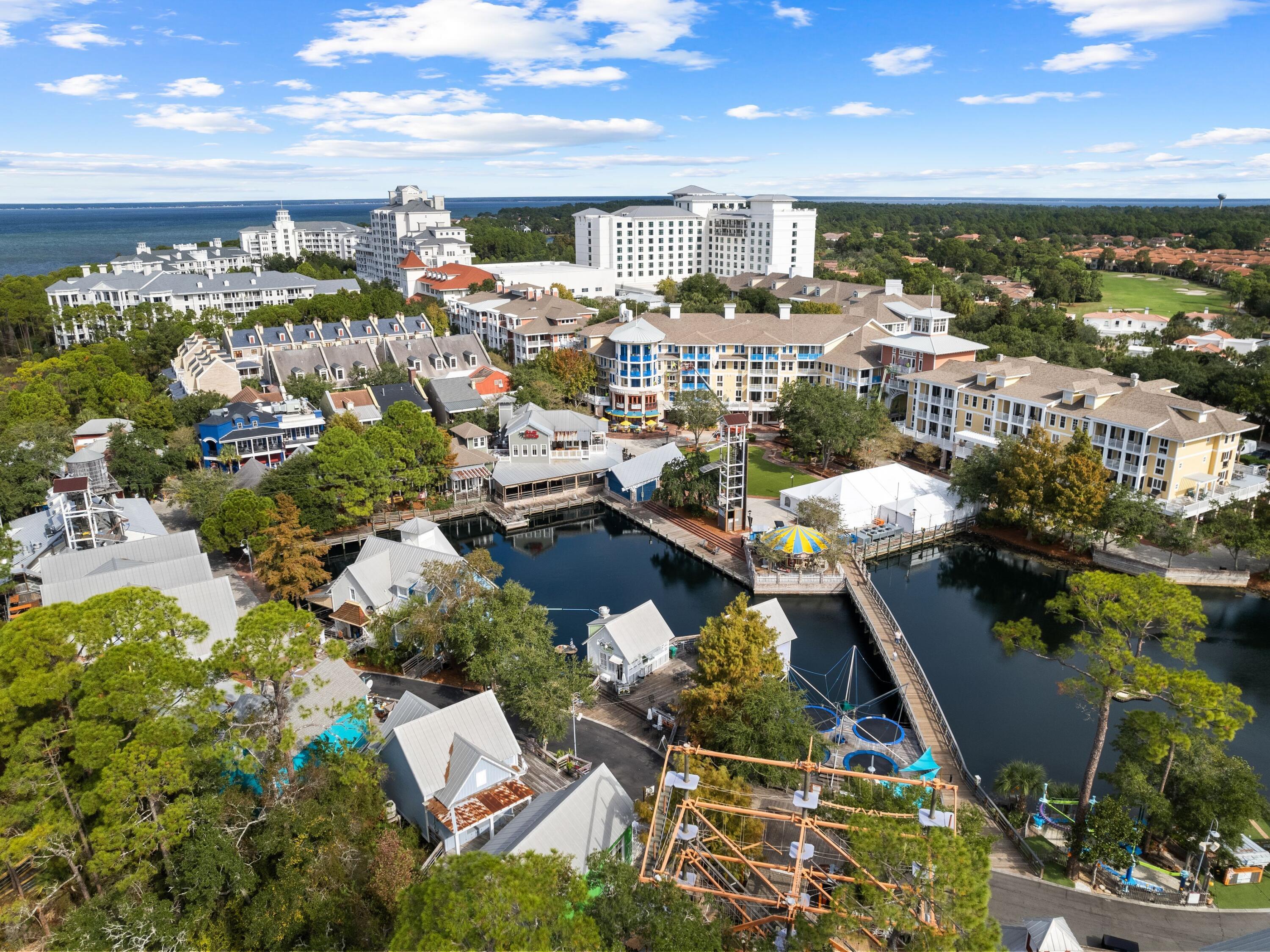 9100 Baytowne Wharf Boulevard, 374/376