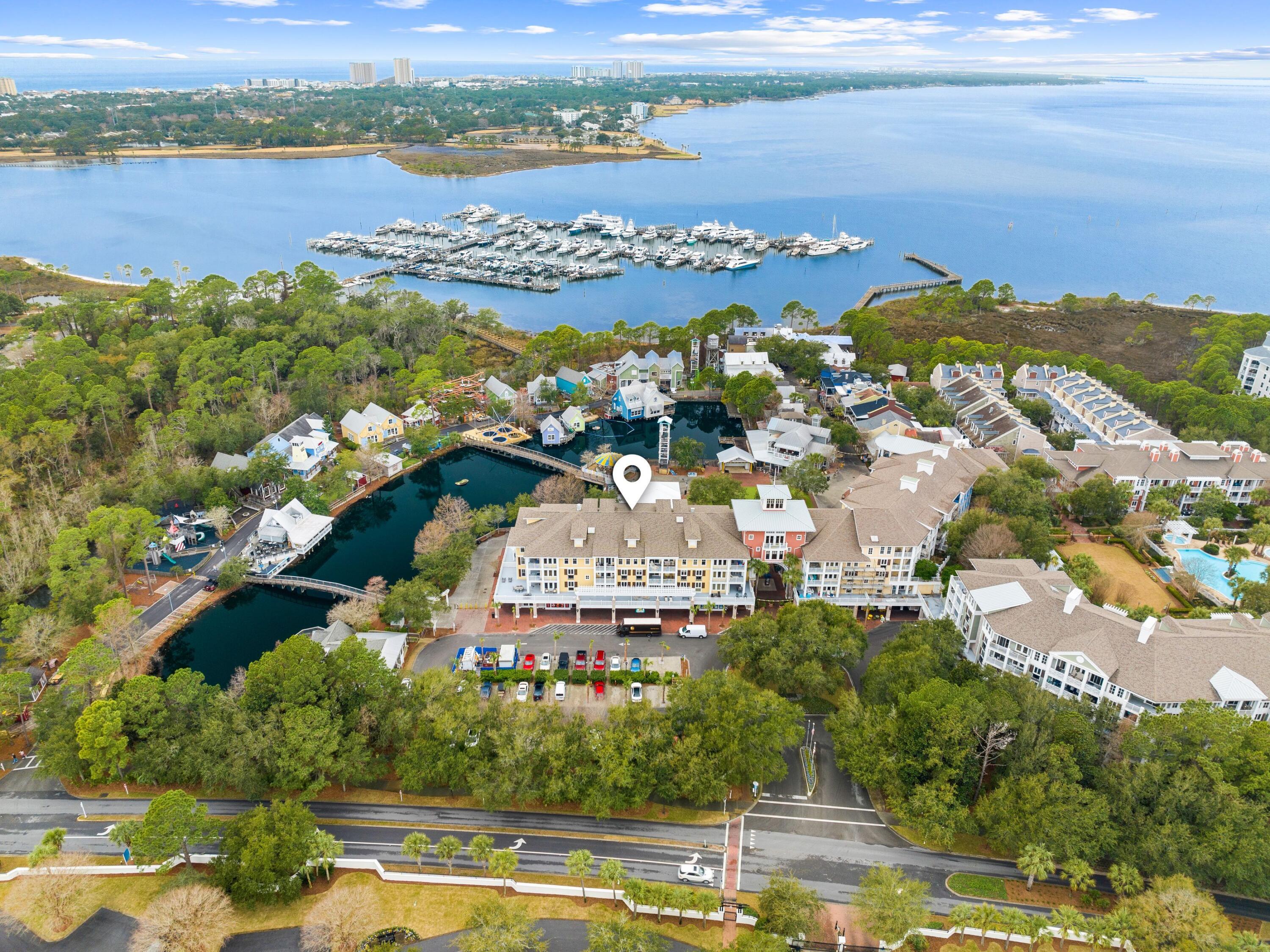9100 Baytowne Wharf Boulevard, 374/376