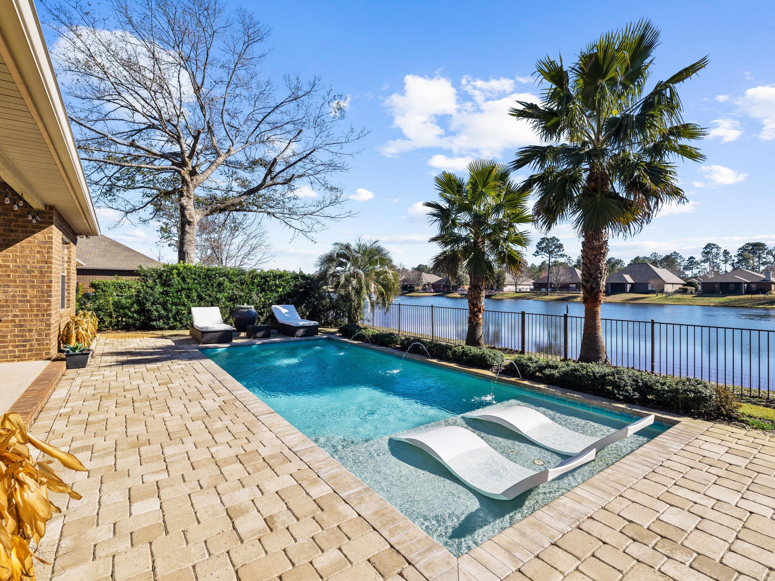 461 Whispering Lake Drive