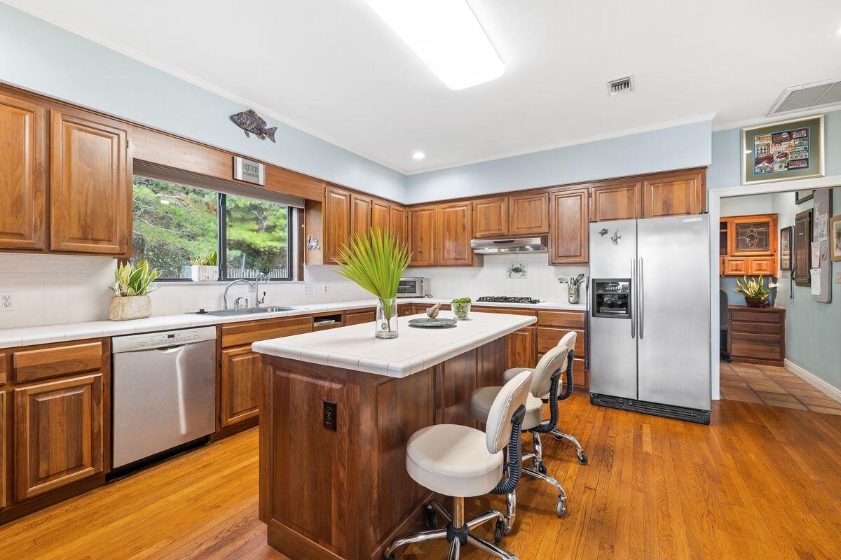 754 Village Road