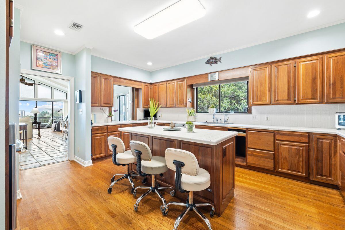 754 Village Road