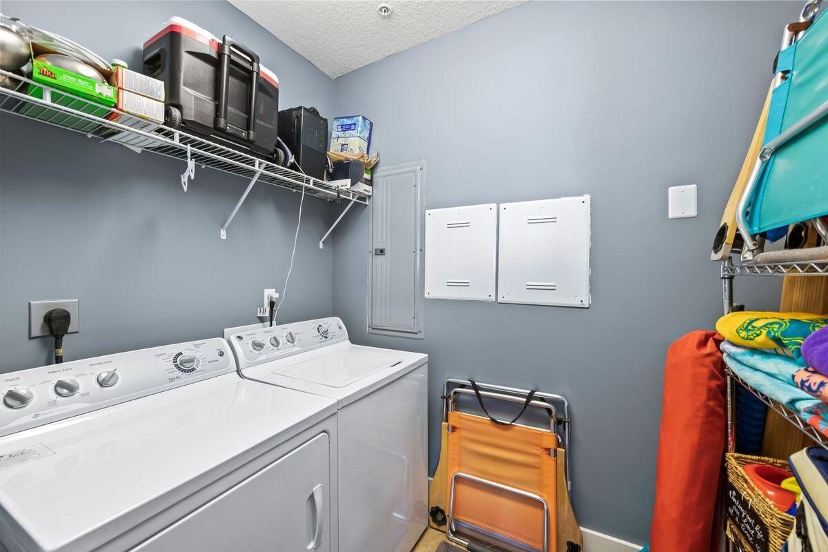 9961 East Co Highway 30A, # 401