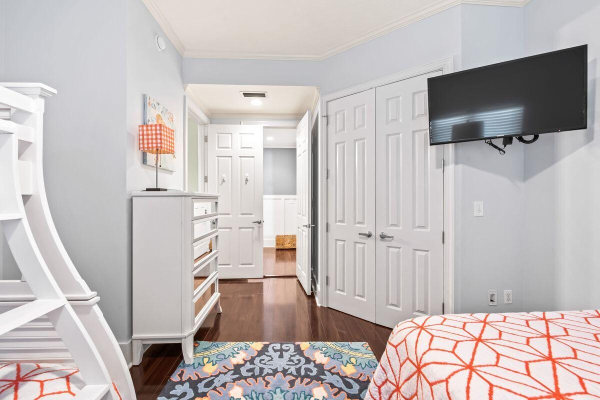 9961 East Co Highway 30A, # 401