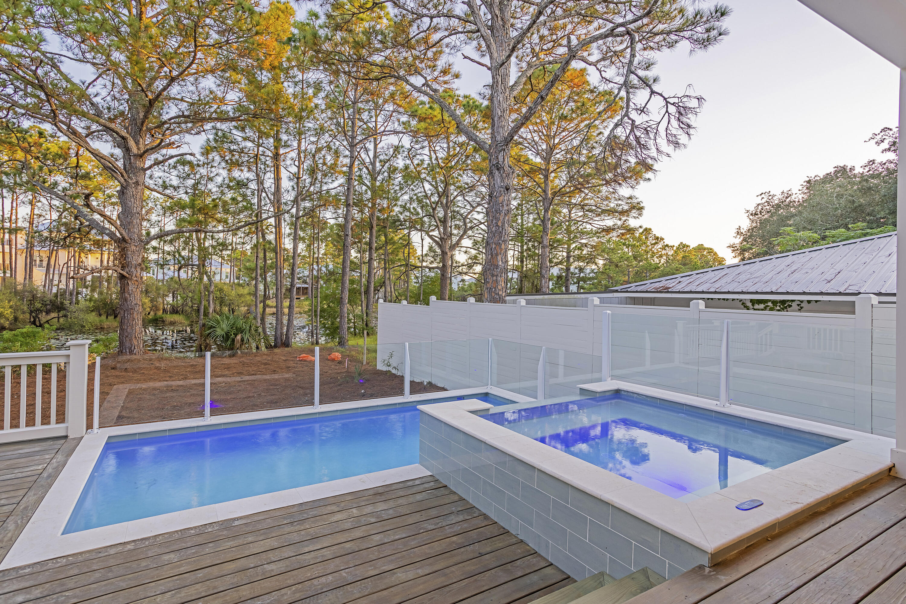 51 Lakeview Drive