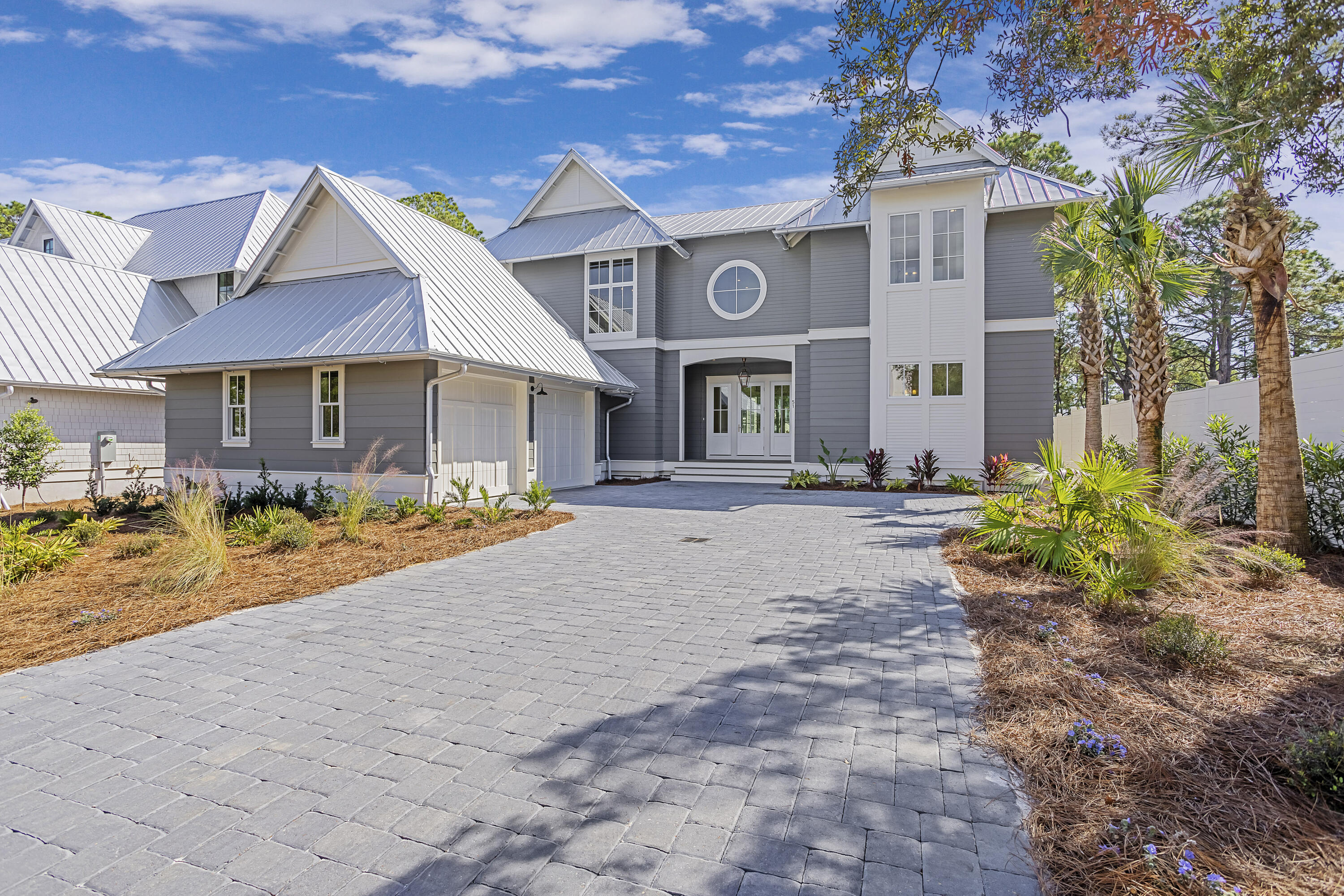 51 Lakeview Drive