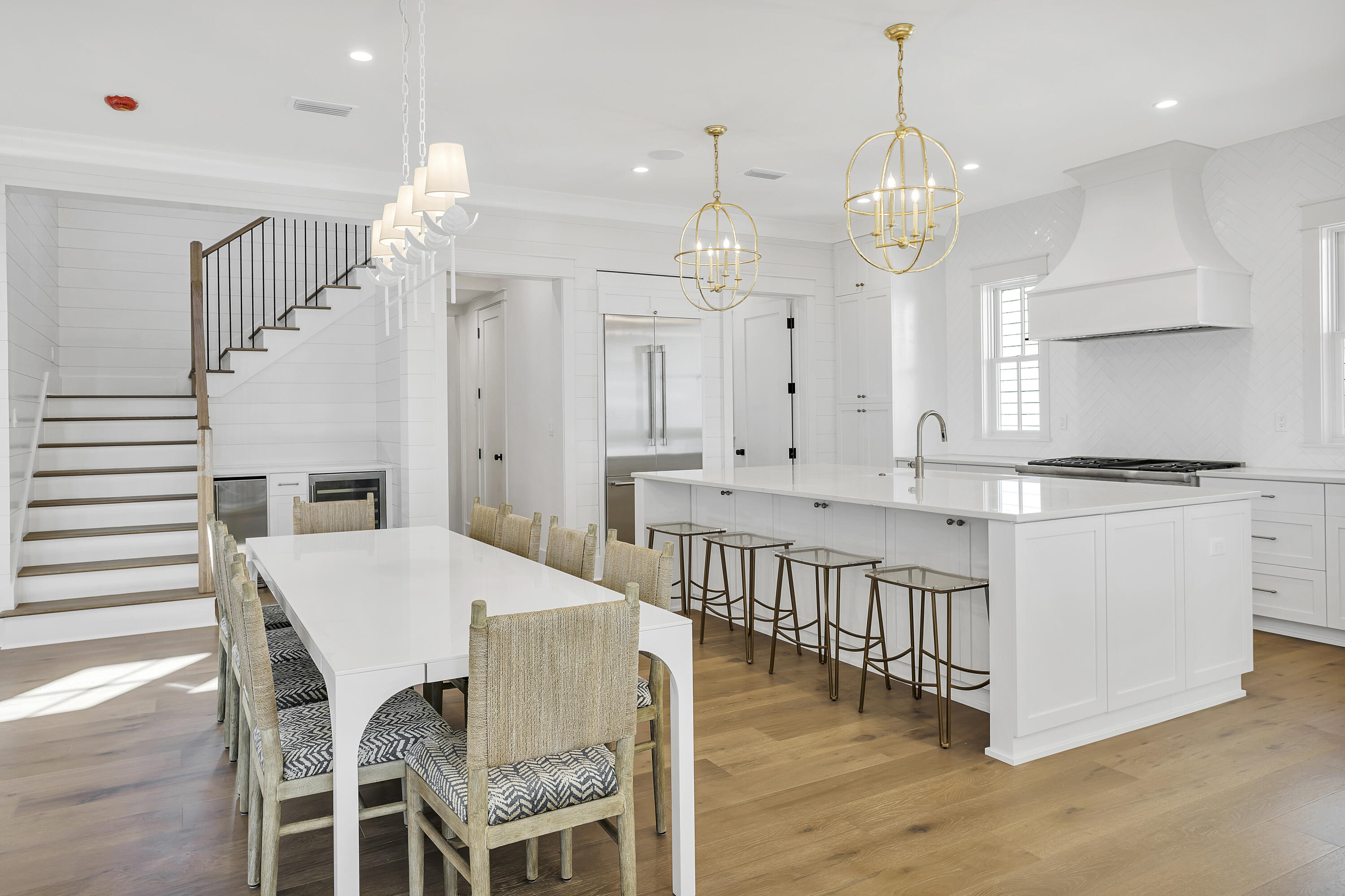 51 Lakeview Drive