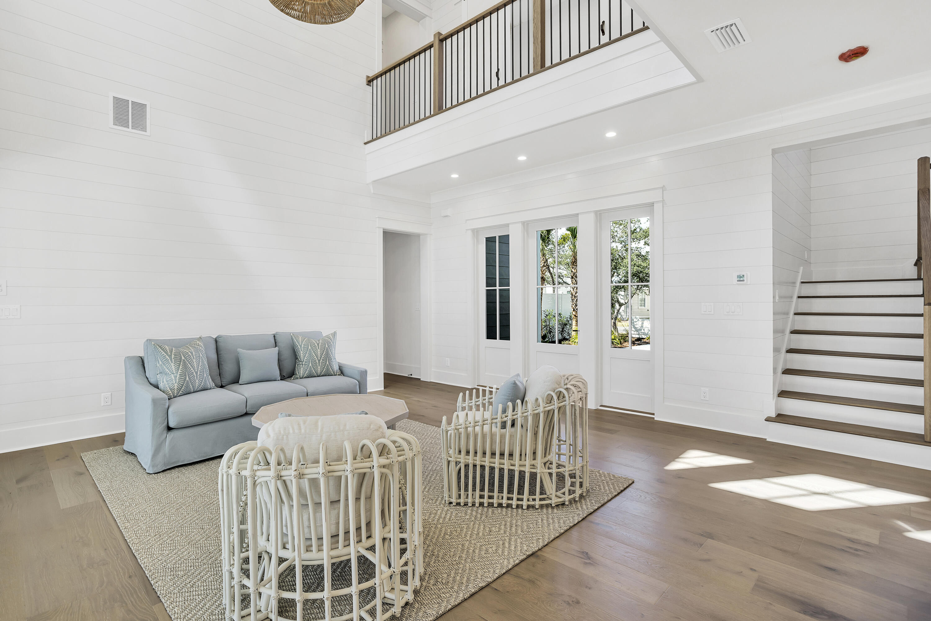 51 Lakeview Drive