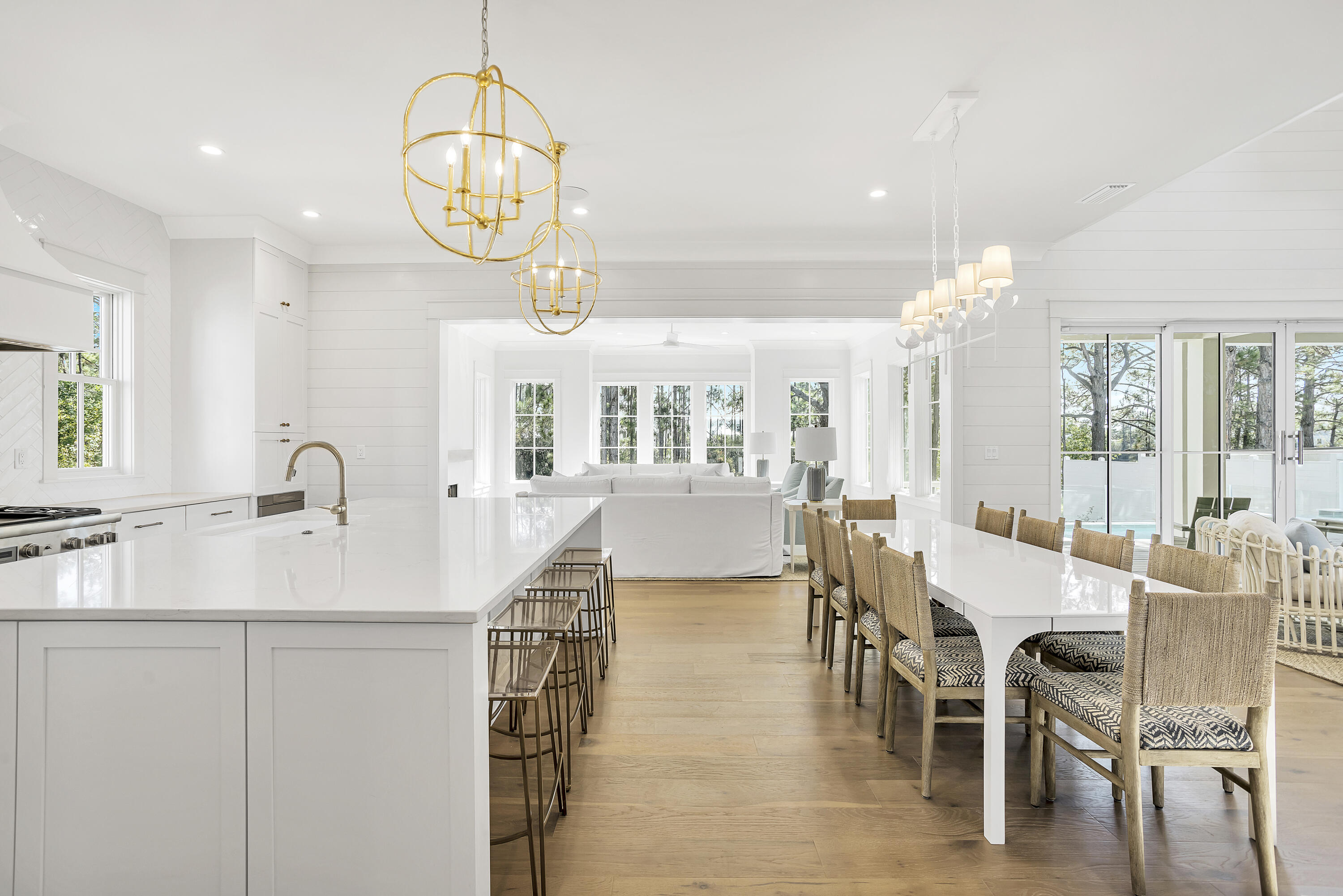 51 Lakeview Drive