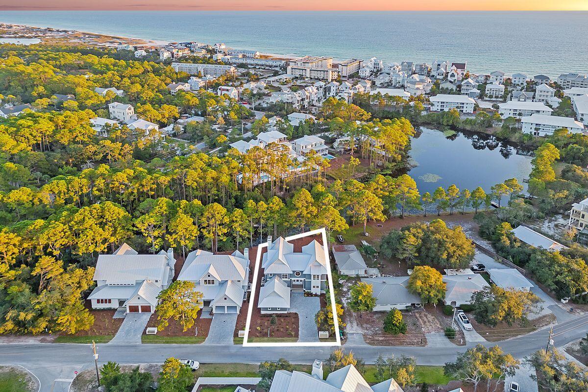 51 Lakeview Drive